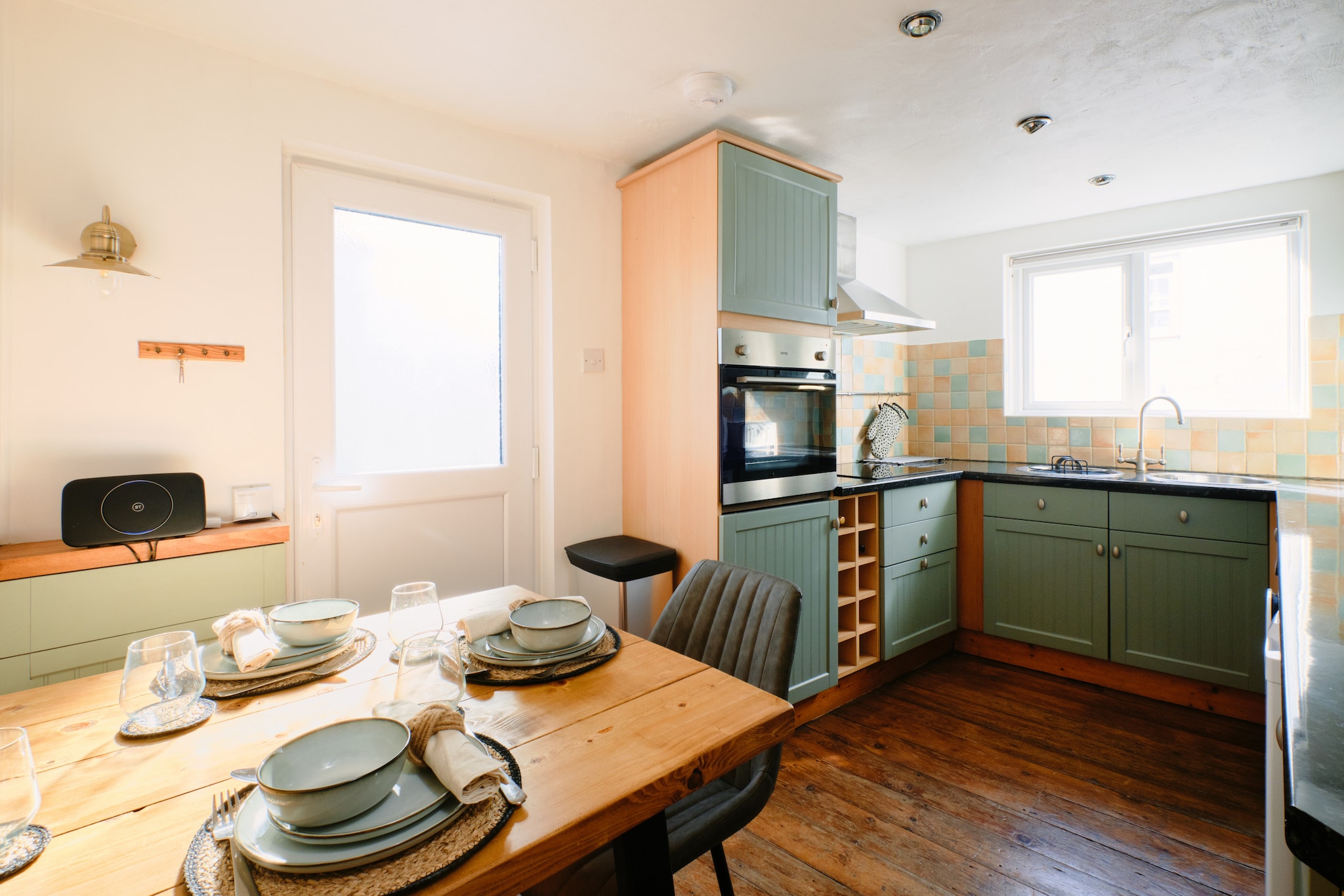 Scallop Cottage-Eetkamer