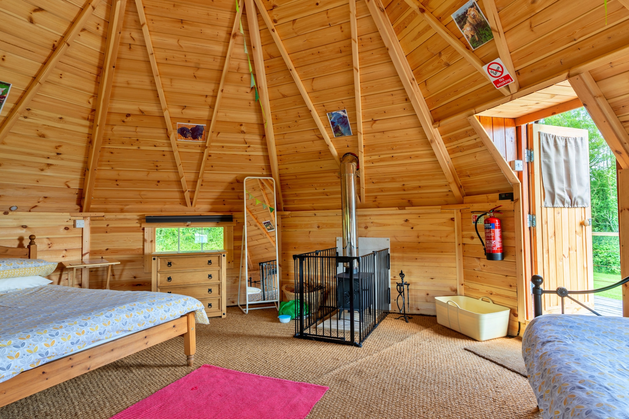 'Dartmoor' Wooden Eco-Lodge