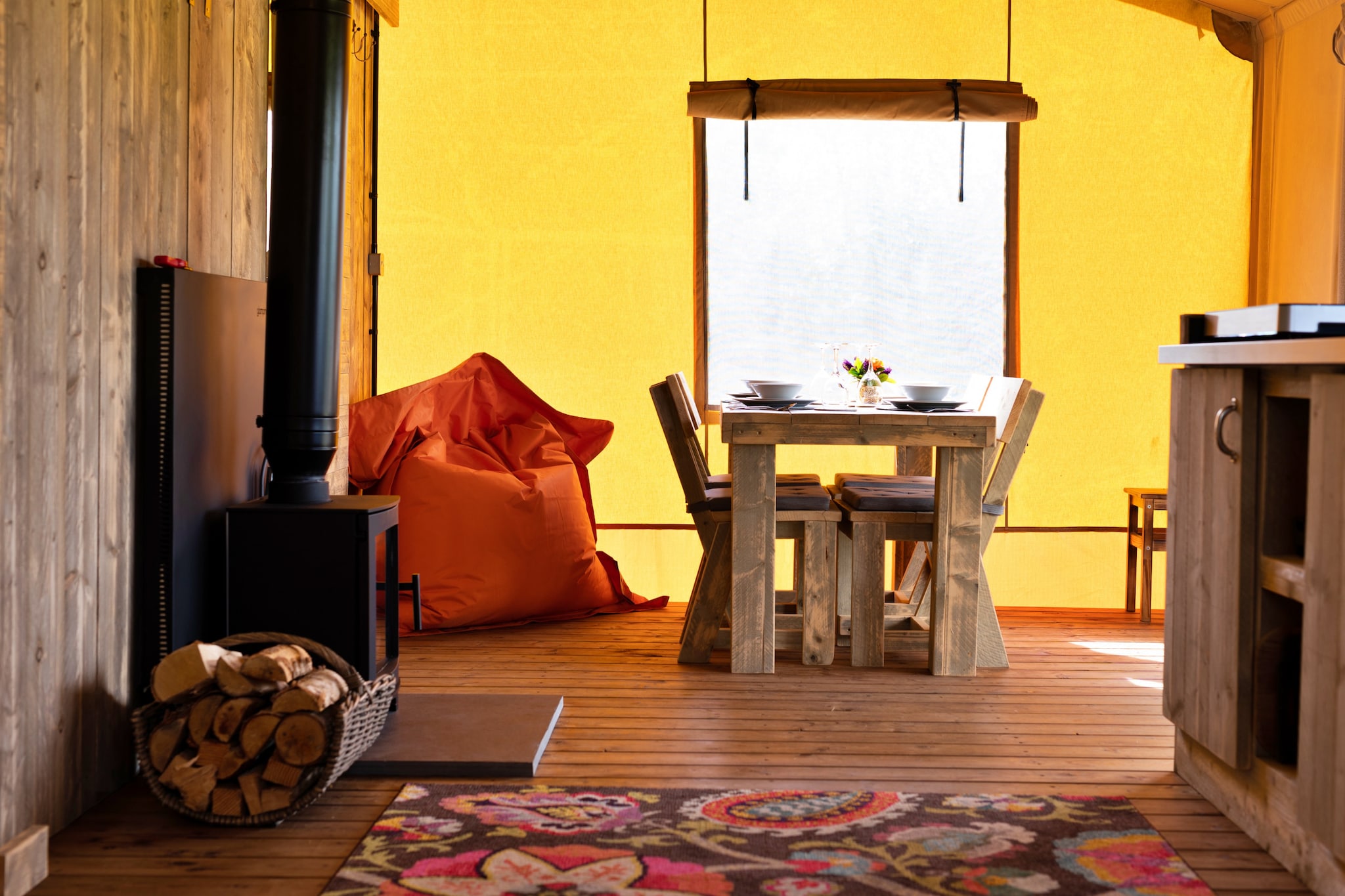 Rusty Lane, Safari Lodge-Eetkamer