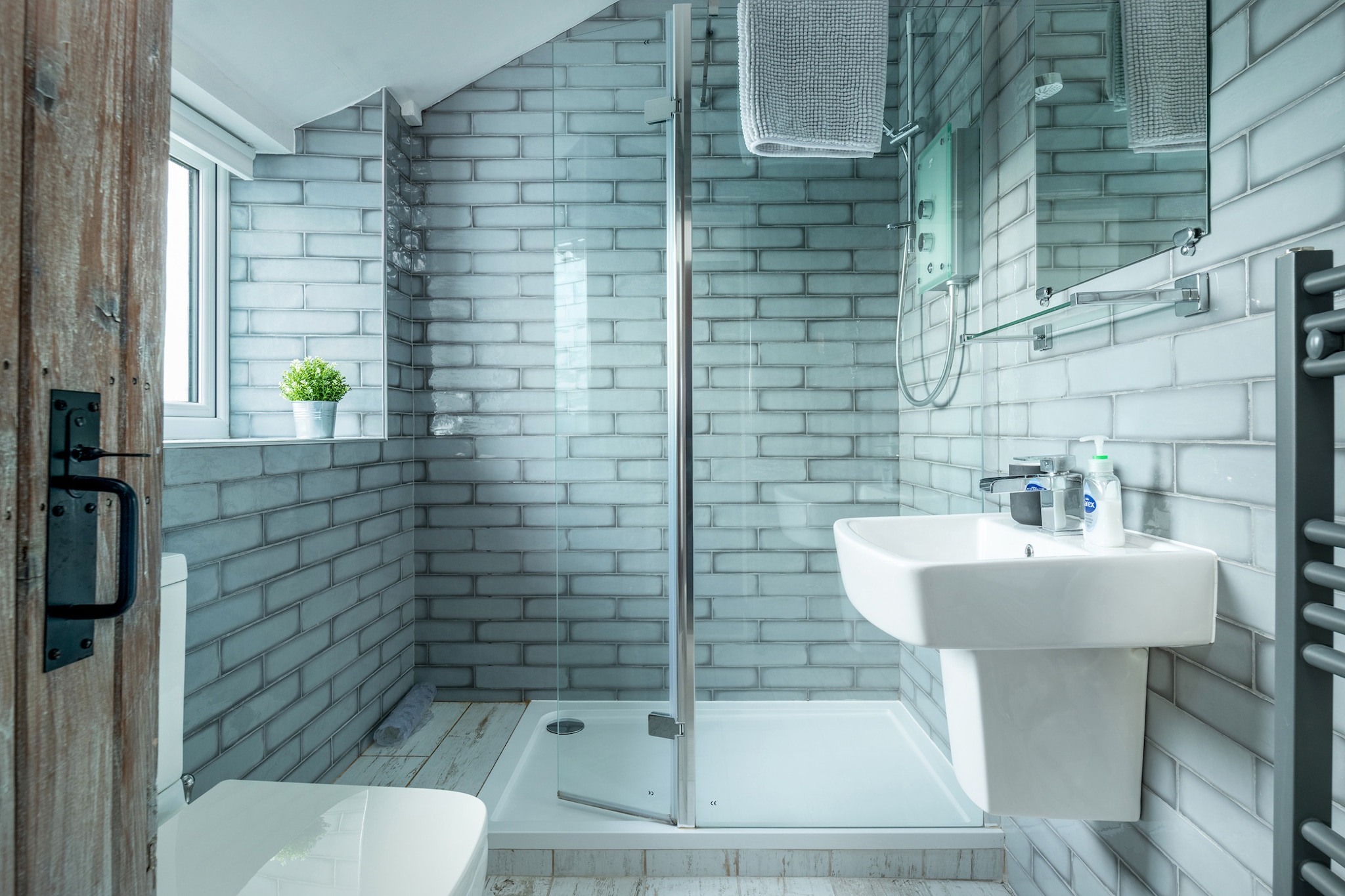 Esmor Cottage-Badkamer