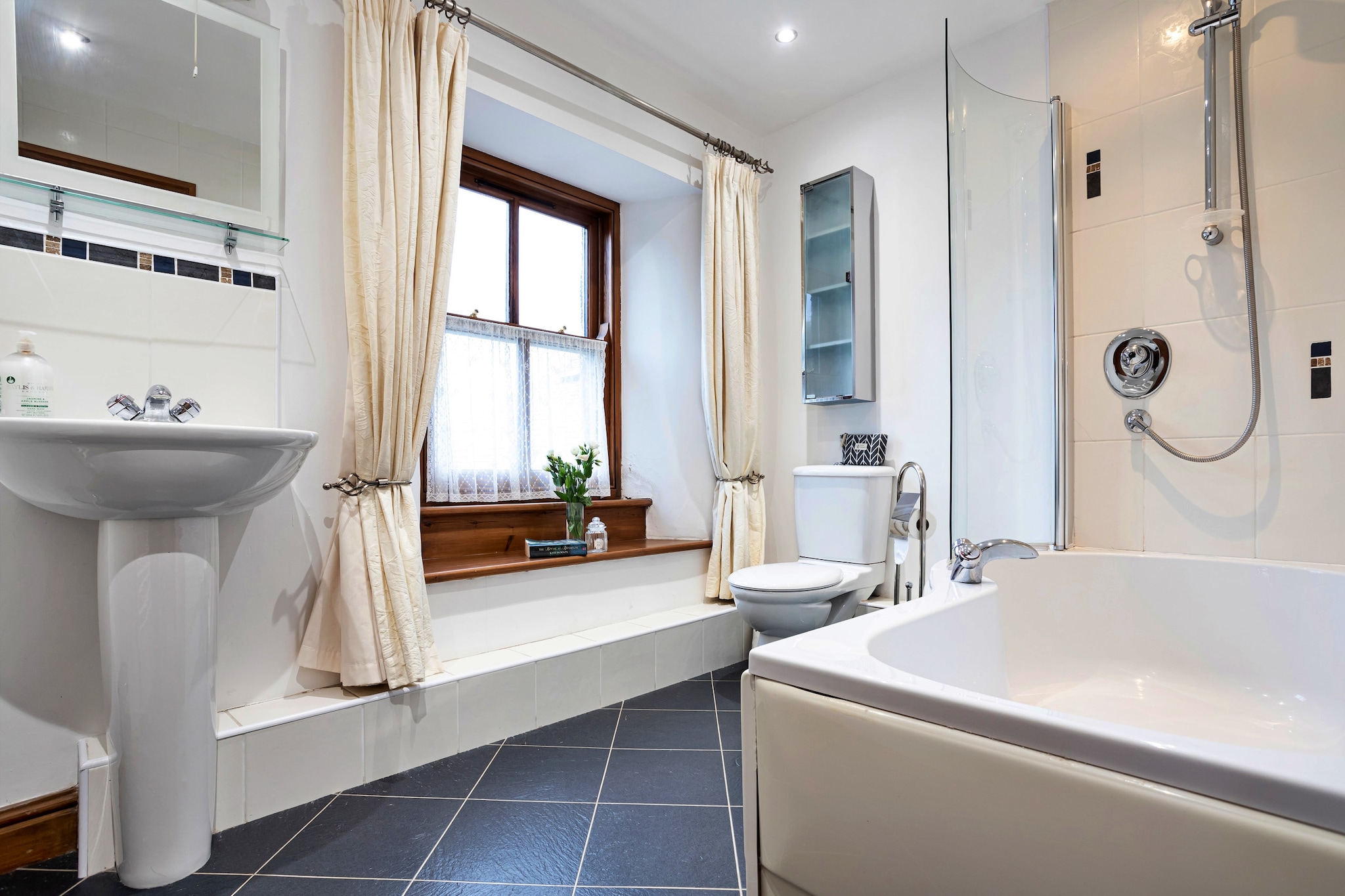Bretherdale Hall-Bathroom
