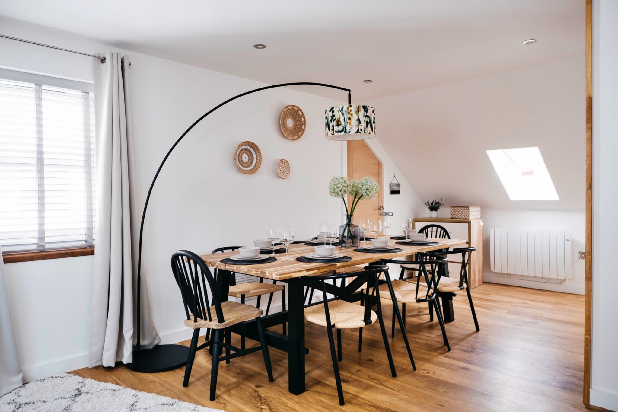 Tolcarne Stay - Luxury Newquay Apartment-Eetkamer