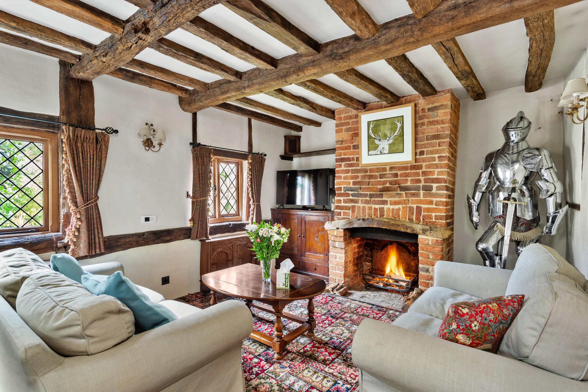 Sandhill Cottage with Hot Tub-Woonkamer