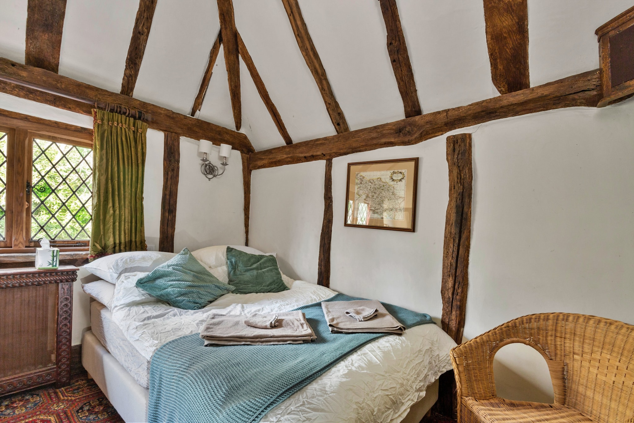 Sandhill Cottage with Hot Tub