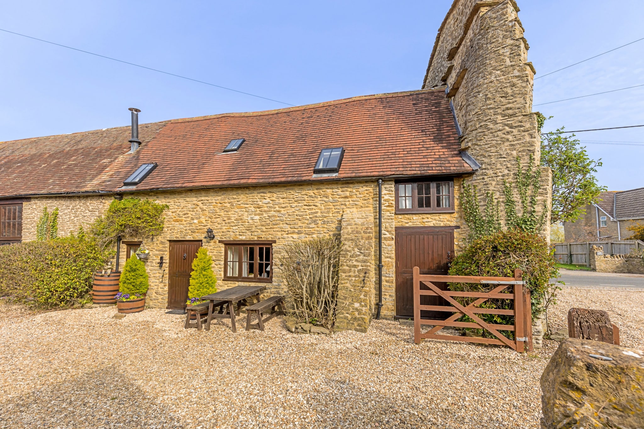 Fives Court Cottage