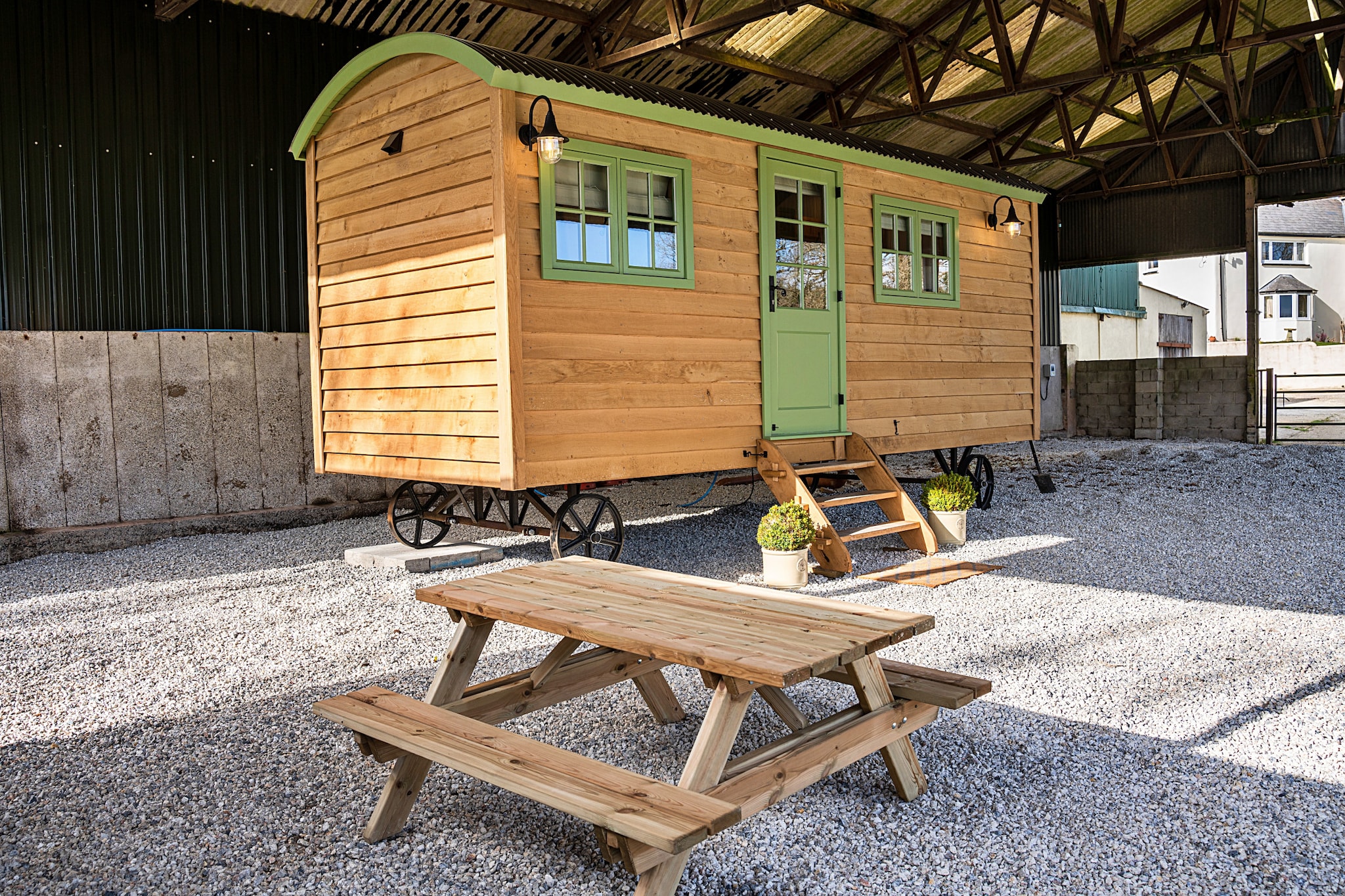 The Shepherd's Hut at Northcombe Farm-Buitenlucht