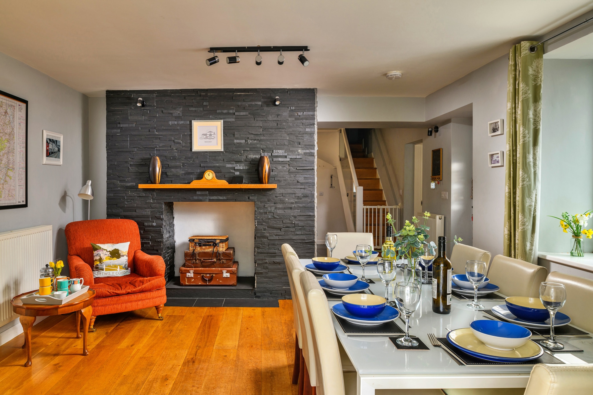 Bodlawen Holiday House - Edge of Snowdonia-Woonkamer