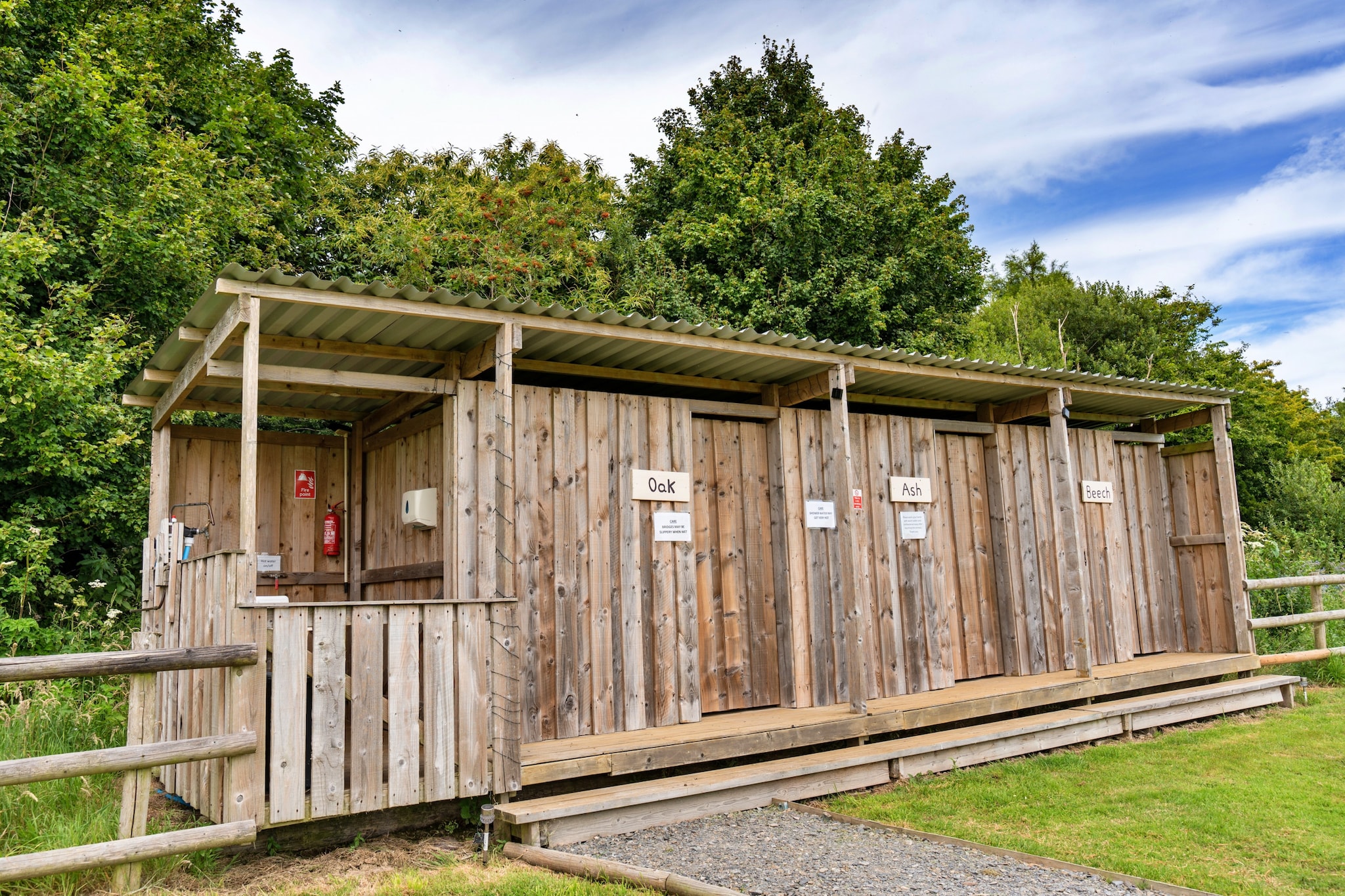 Oak Lotus Belle Tent-Badkamer