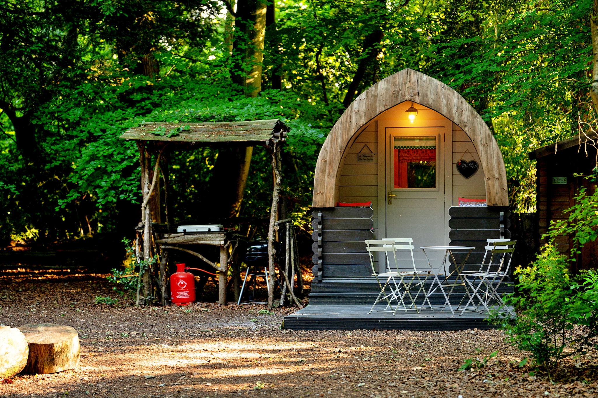 Daisy Glamping Pod-Buitenlucht