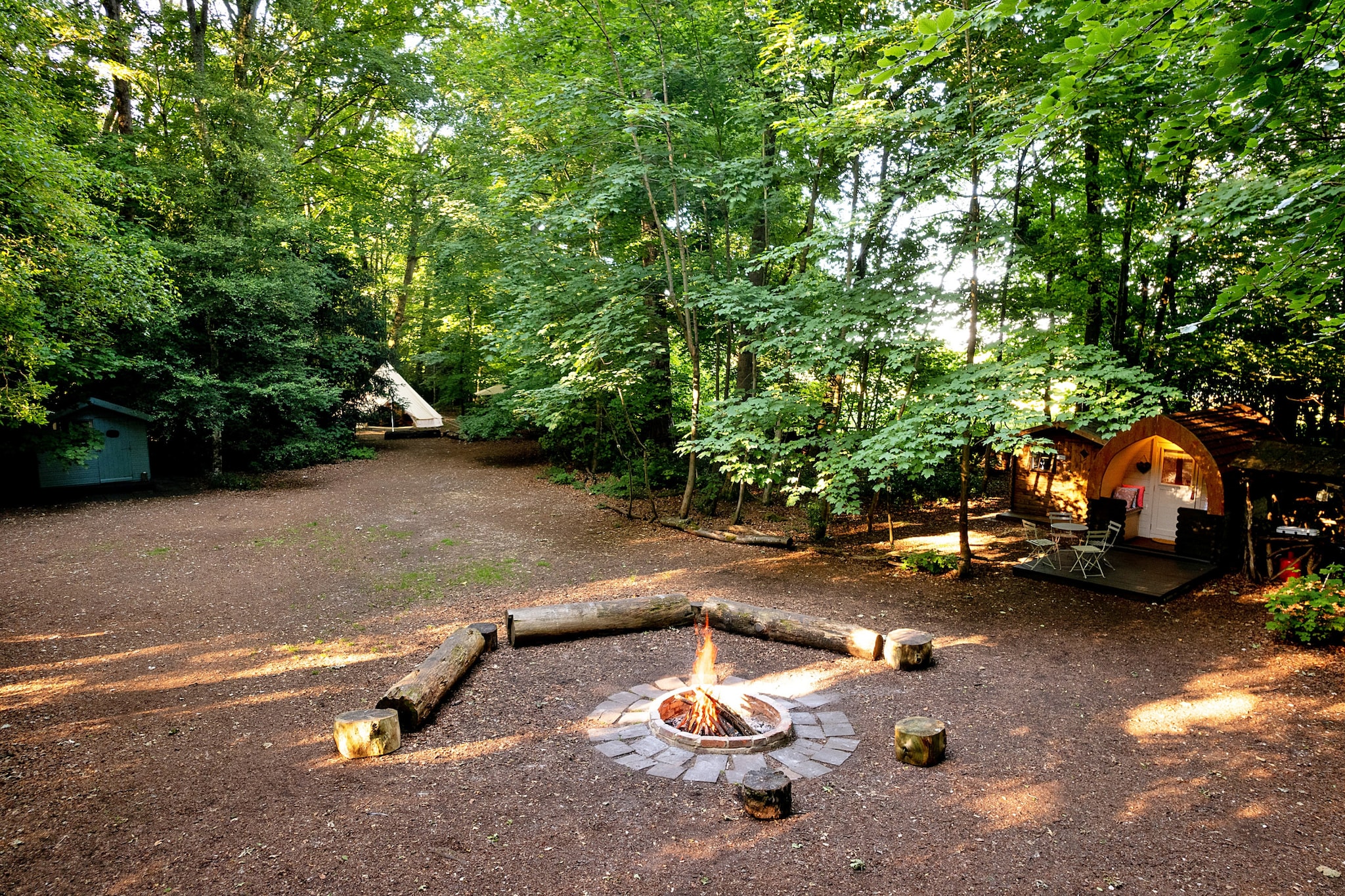 Bluebelle Glamping Pod-Buitenkant zomer