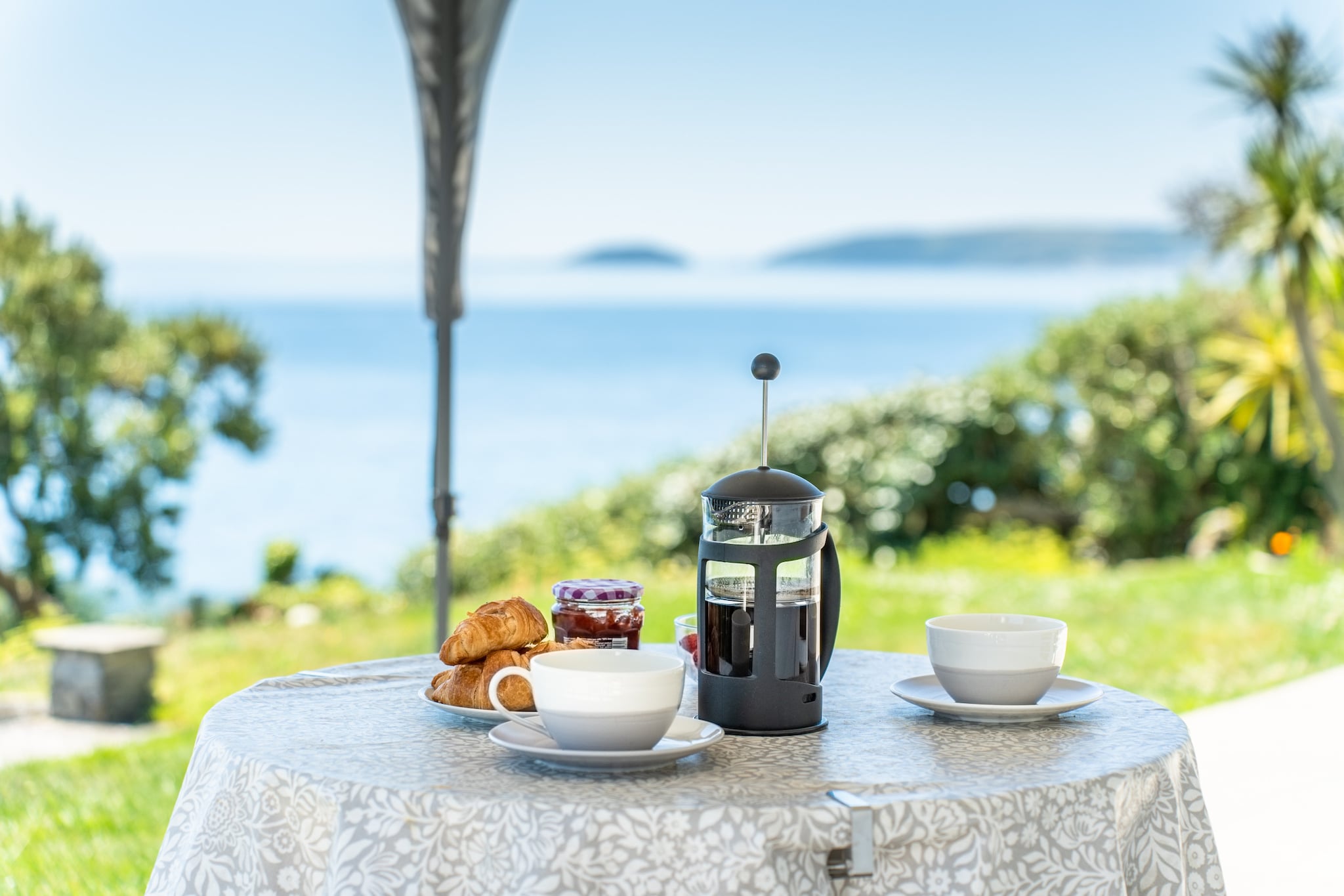 Avalon Sea Views-Sfeer