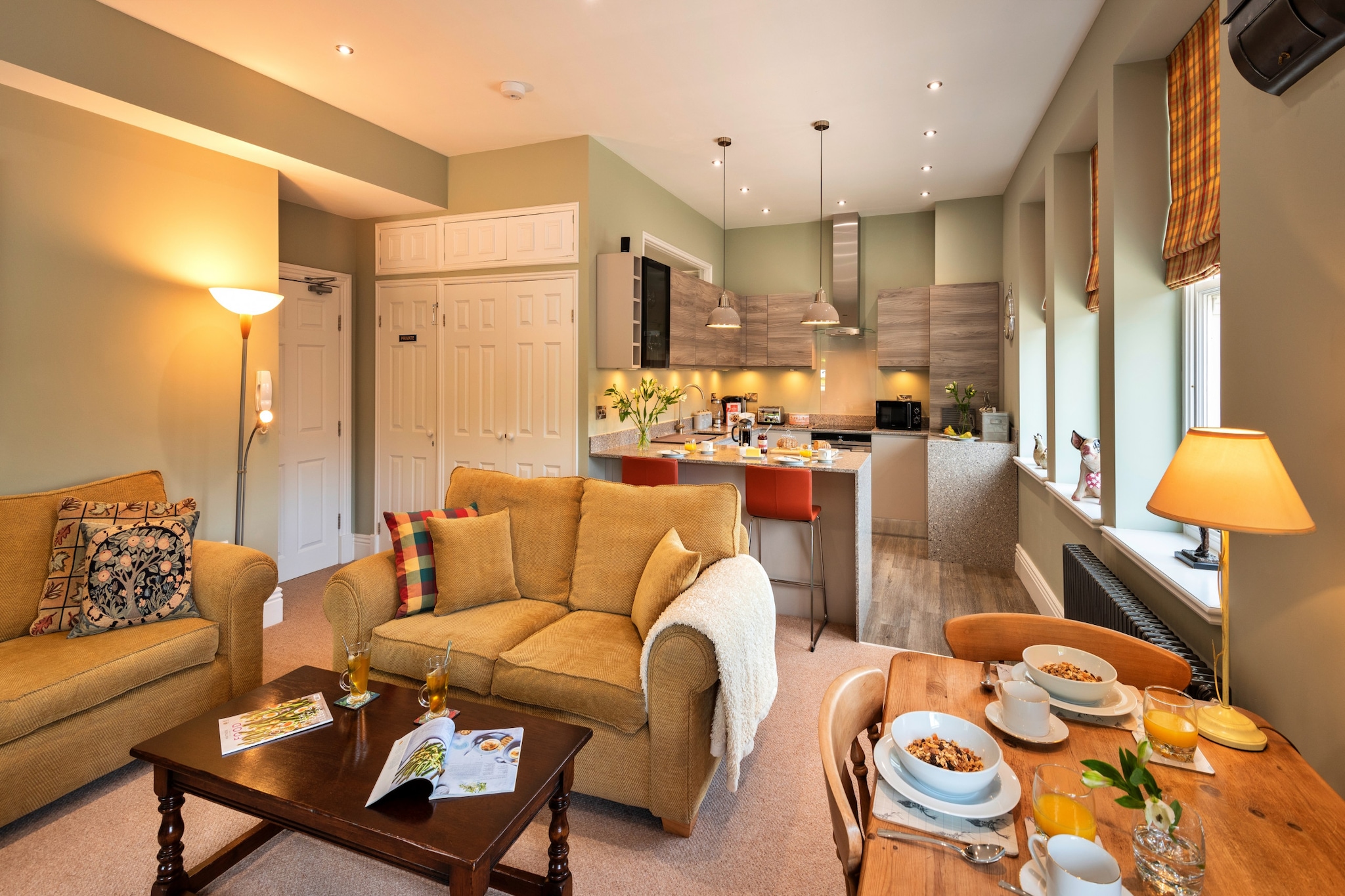 The Old Post Office Apartment 1-Woonkamer