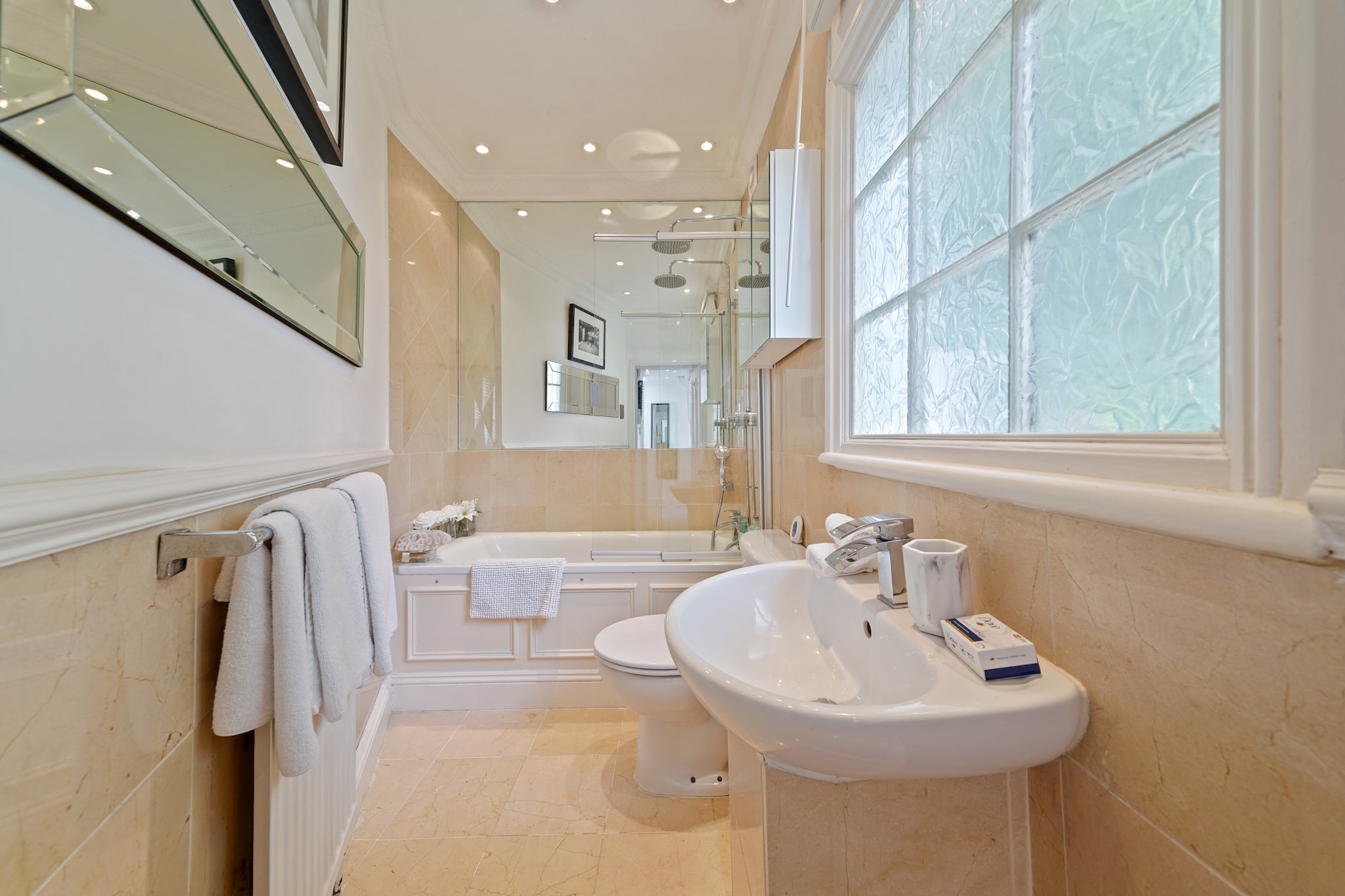Regents Views-Salle de bain