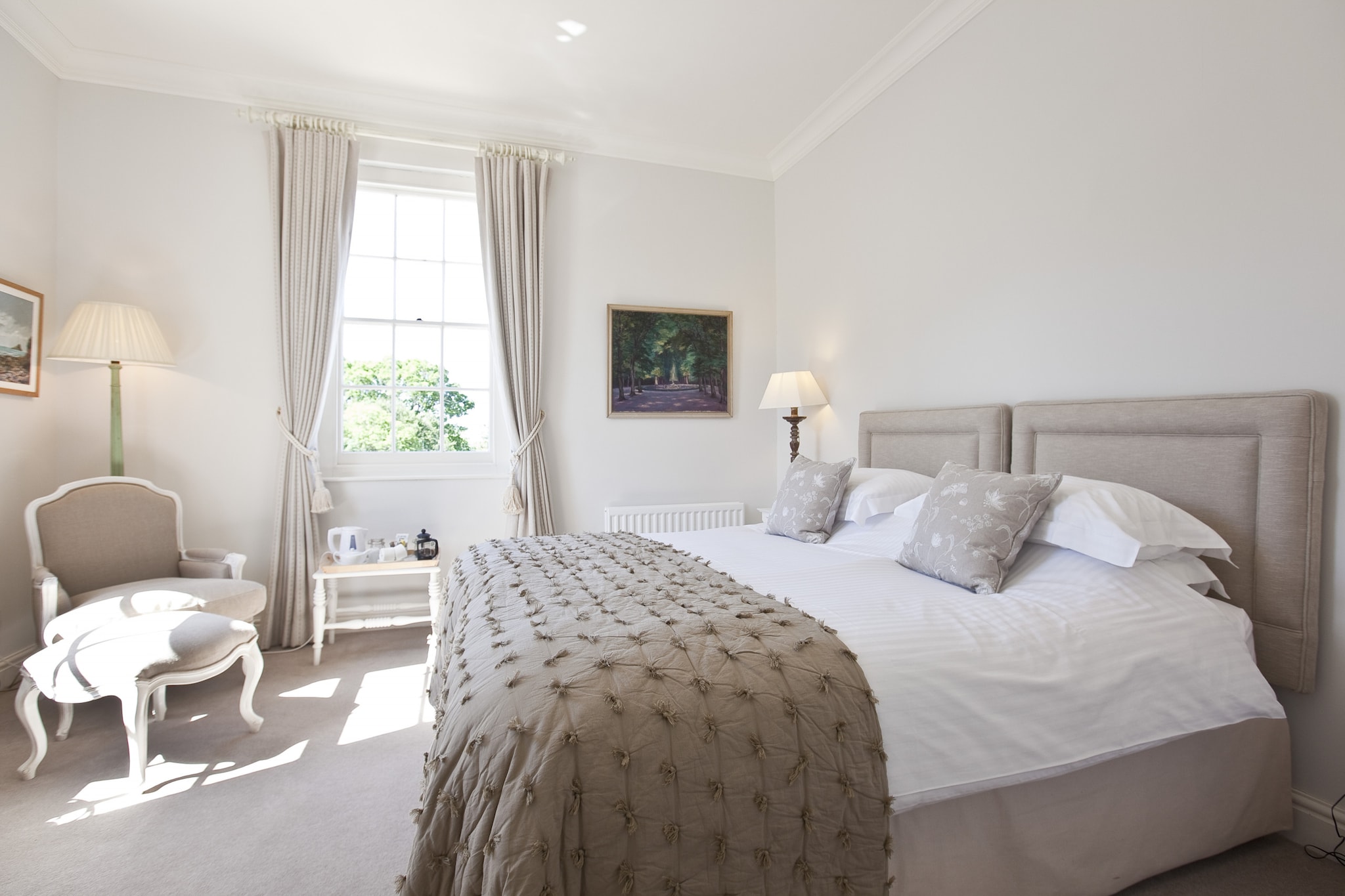 Historic Castle on River Tamar-Slaapkamer