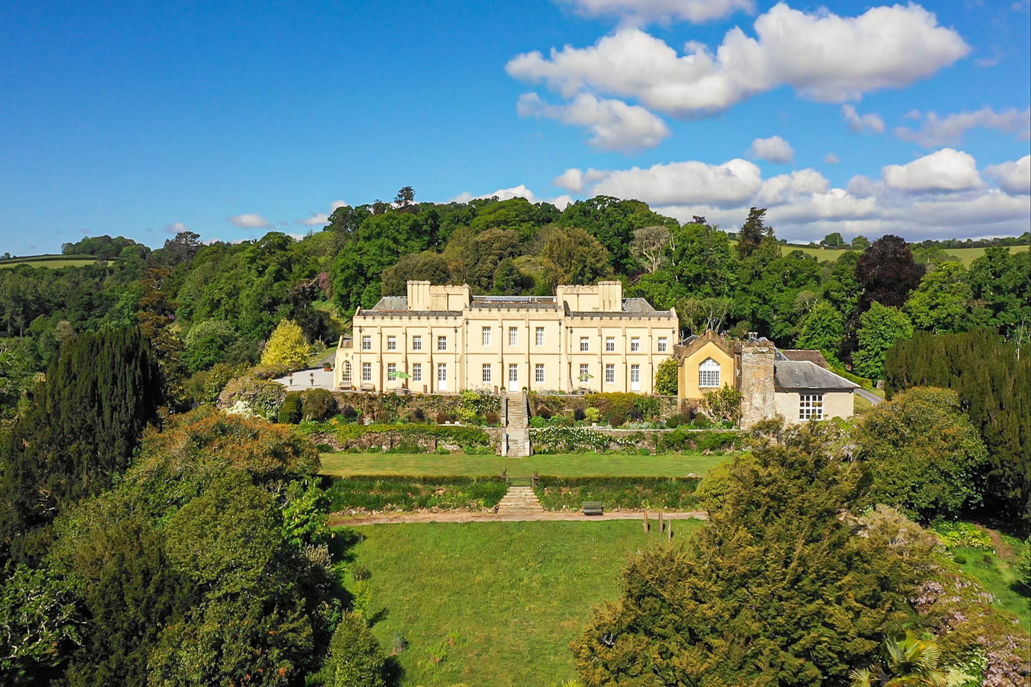 Historic Castle on River Tamar-Buitenlucht