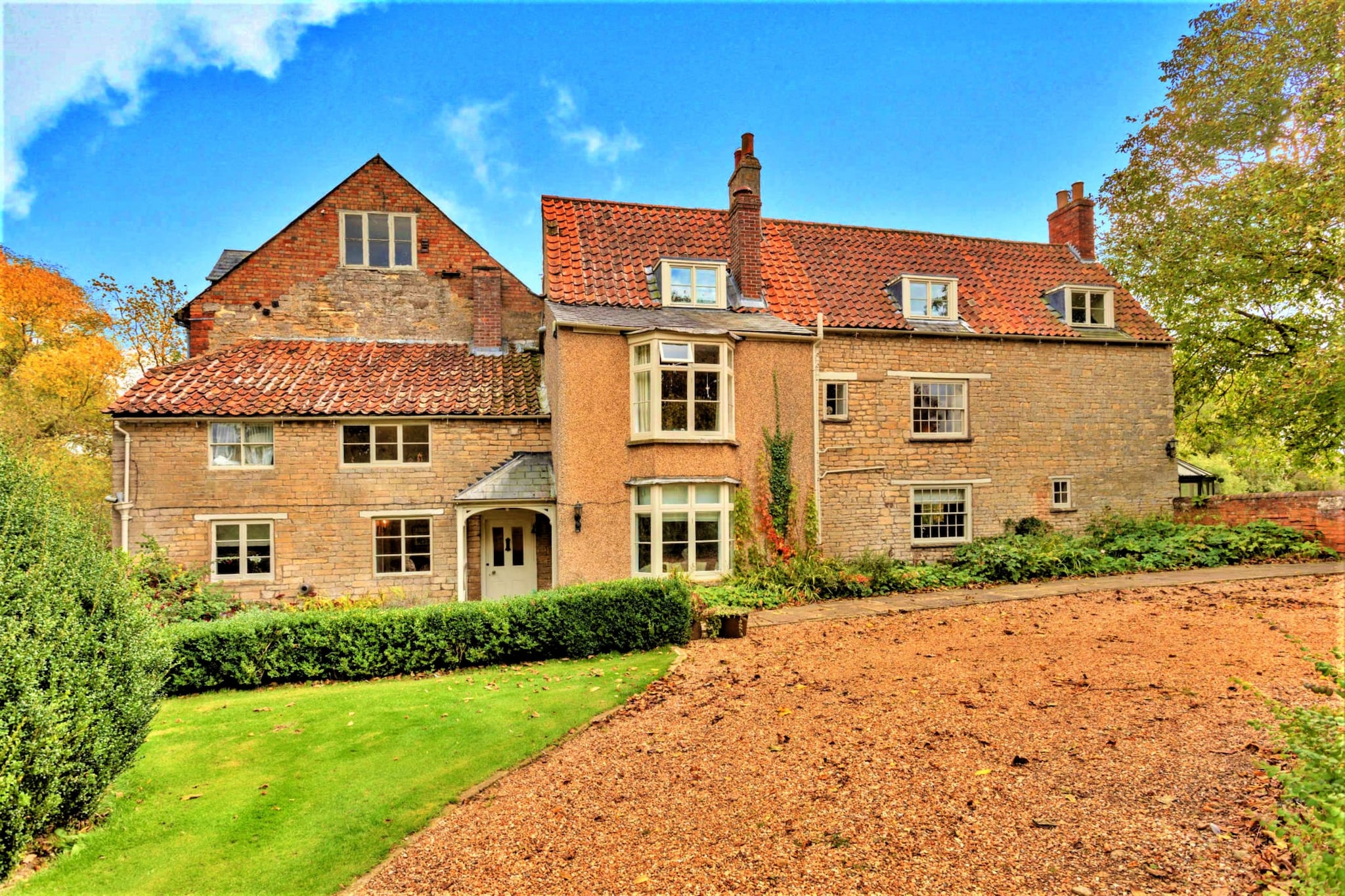 Islip Mill House - Beautiful Riverside Home-Buitenlucht