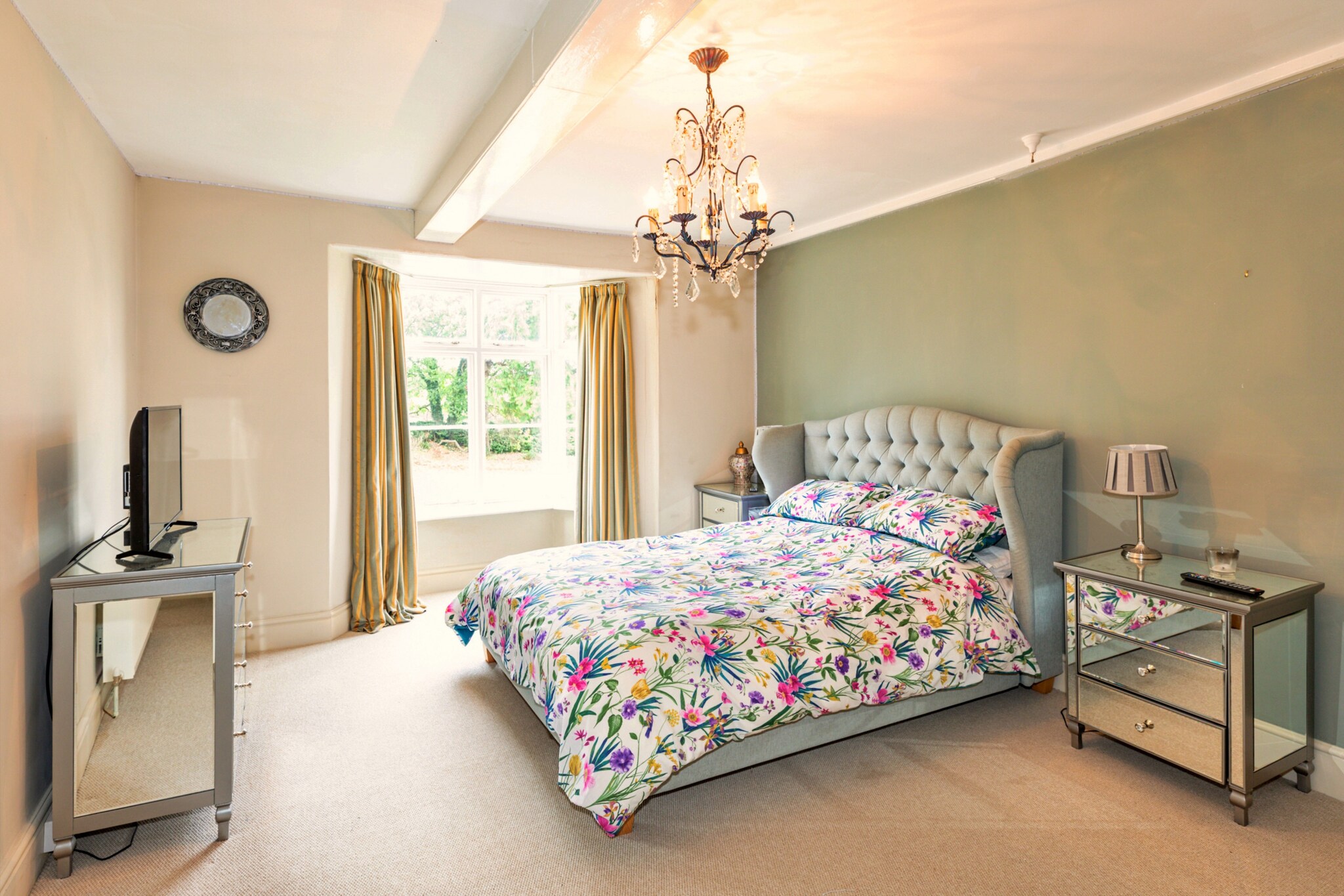 Islip Mill House - Beautiful Riverside Home-Slaapkamer