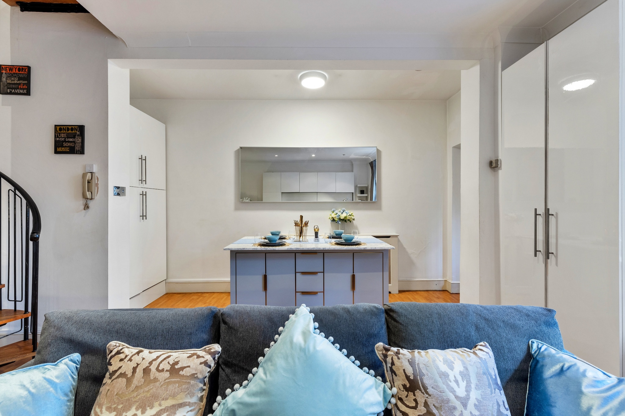 The Victoria Suite-Woonkamer