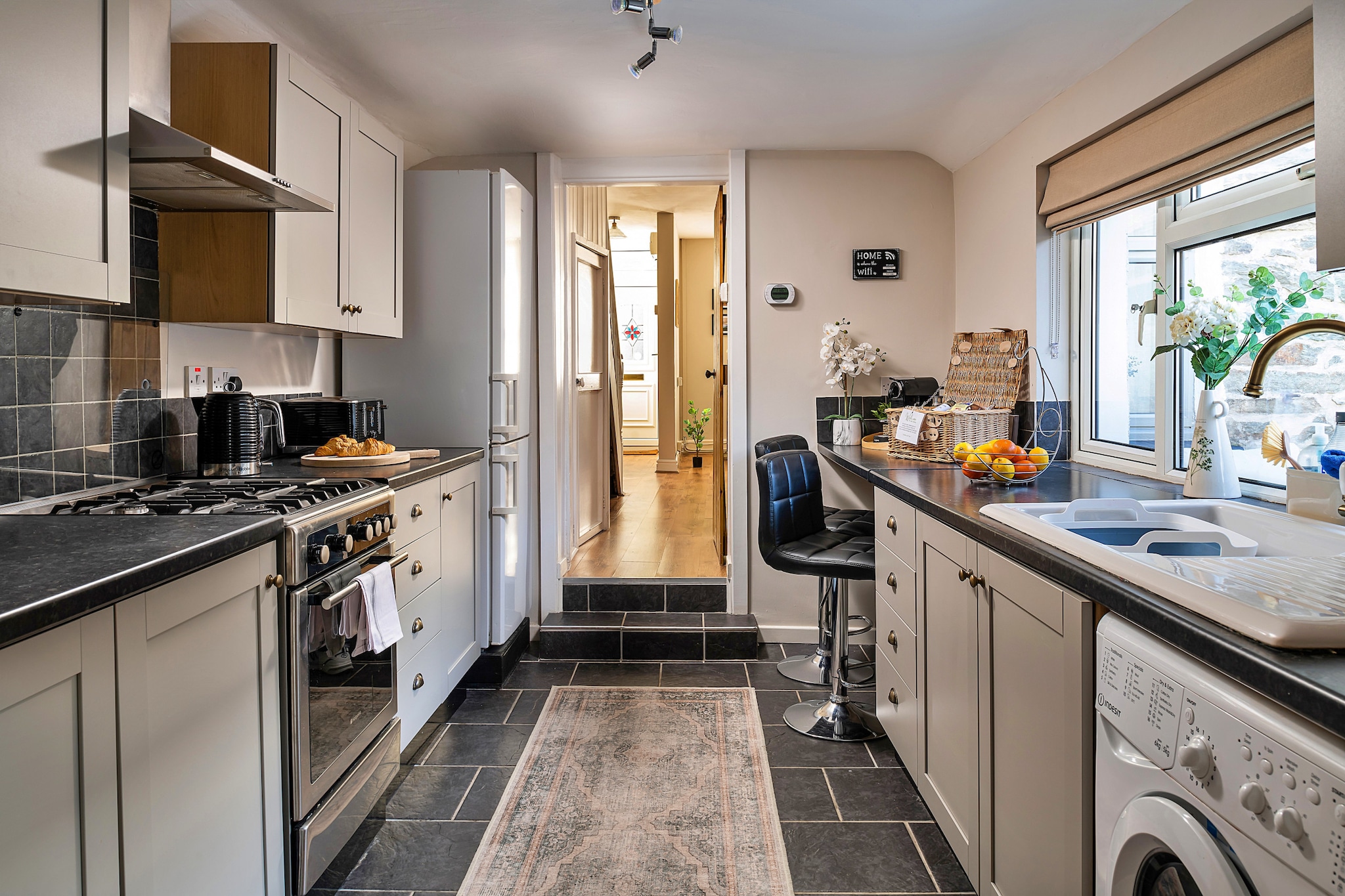Bwthyn Llechi (Slate Cottage)-Keuken