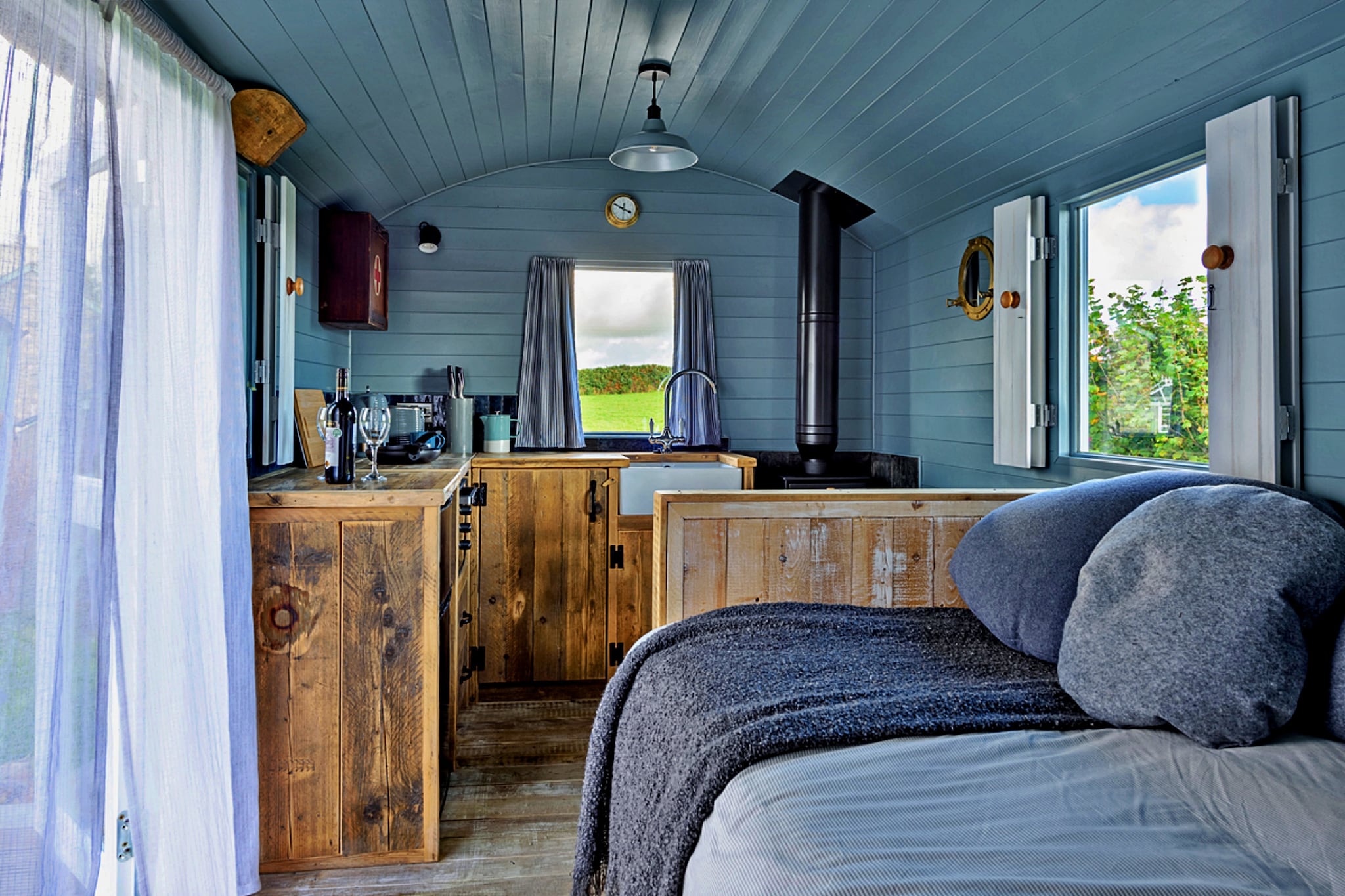'Susanna' Poachers Hut-Keuken