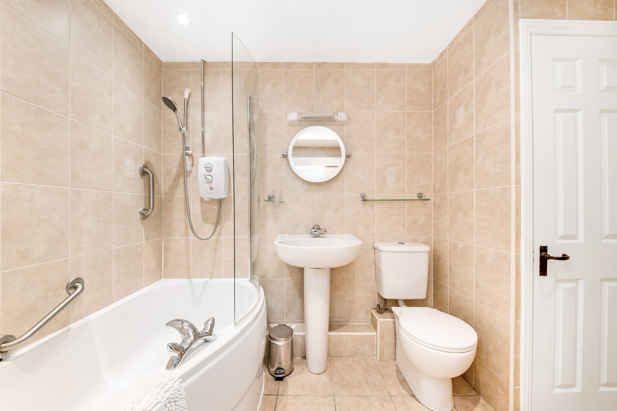 Ryedale Hall Cottage-Badkamer