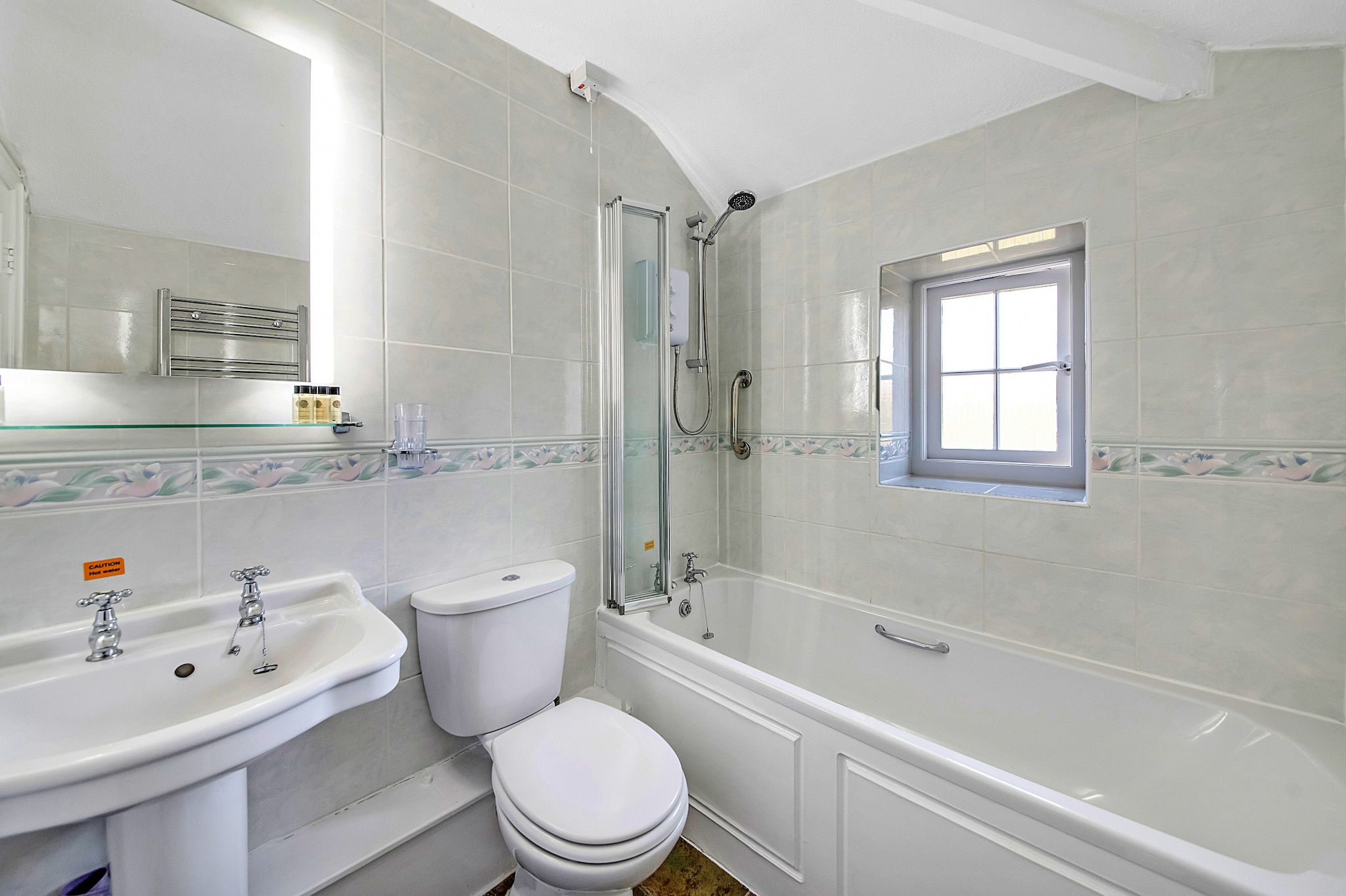 Cleveland Hall Apt-Badkamer