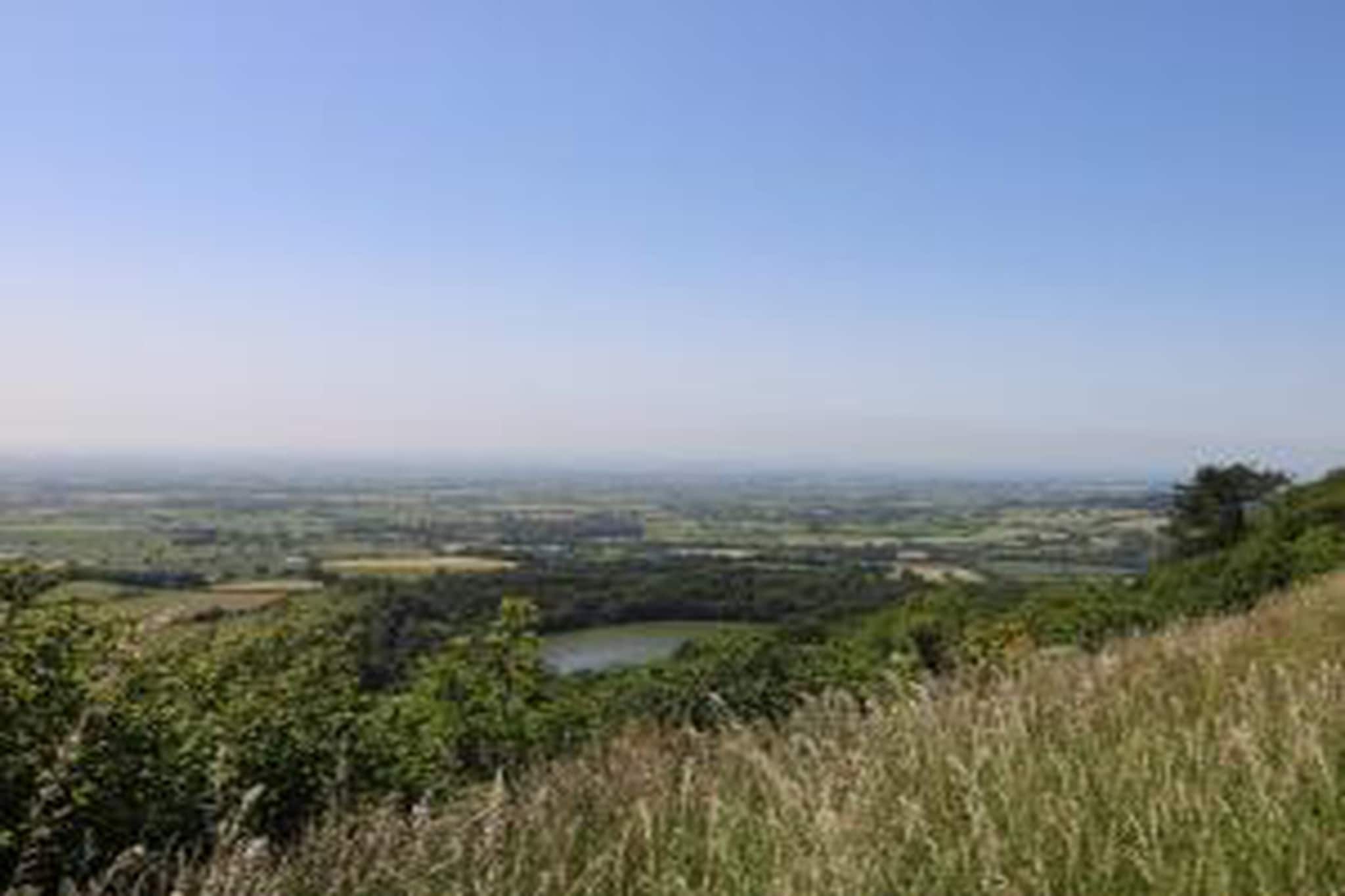 Cleveland Hall Apt-Areas within 20km in summer