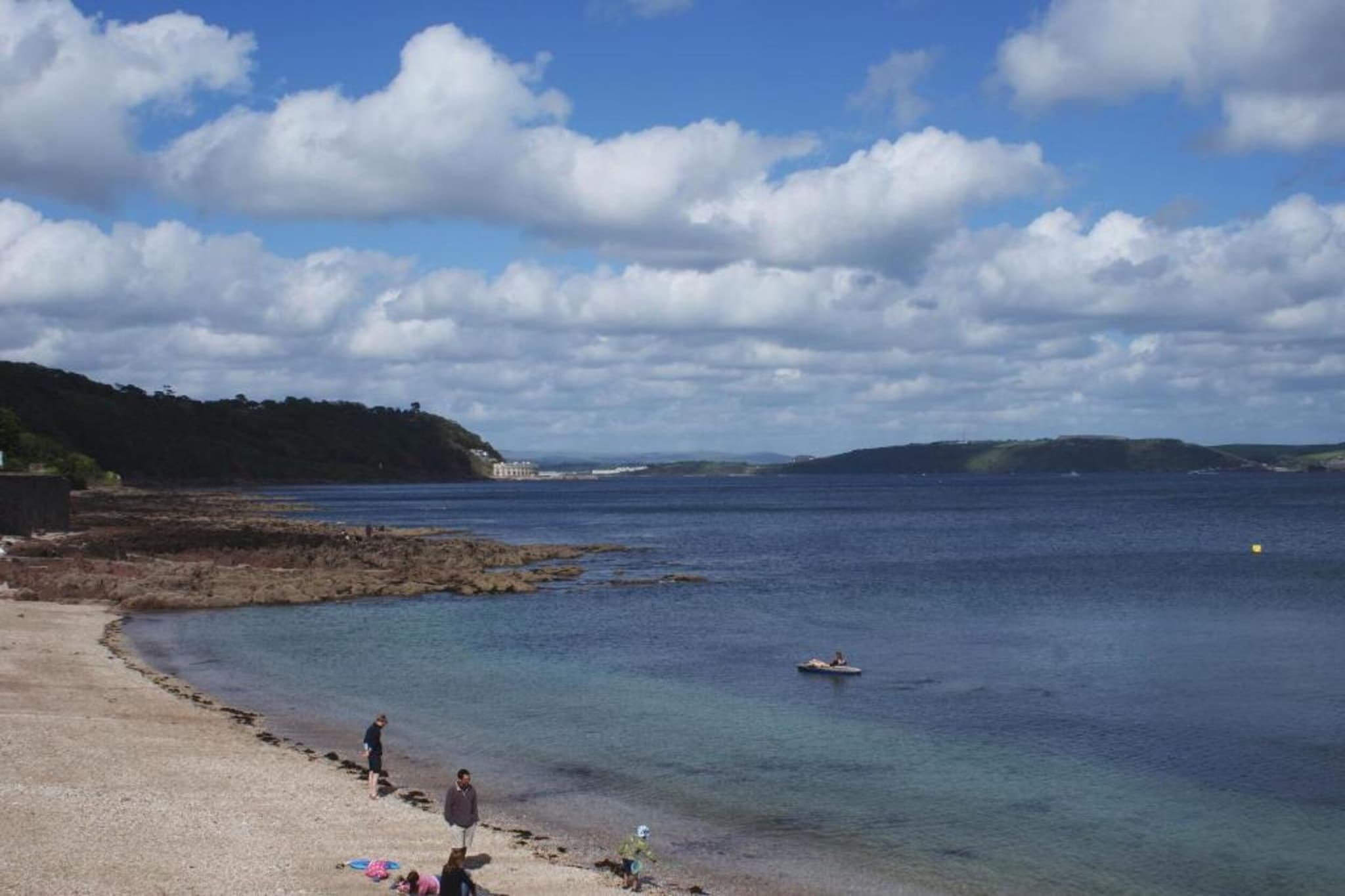 Penlee Narrows, Kingsand-Gebieden zomer 1km