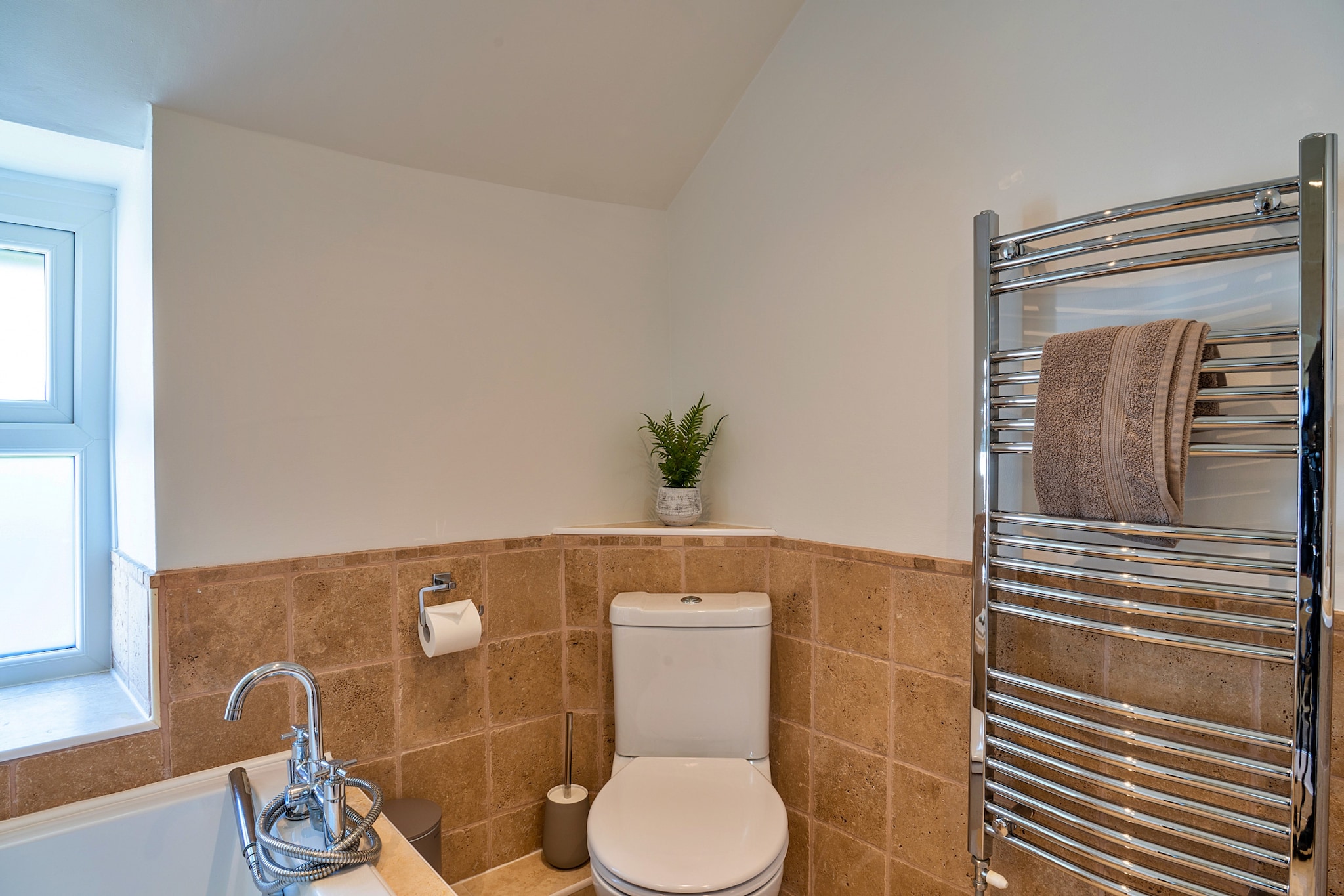 Trethew Cottage-Badkamer