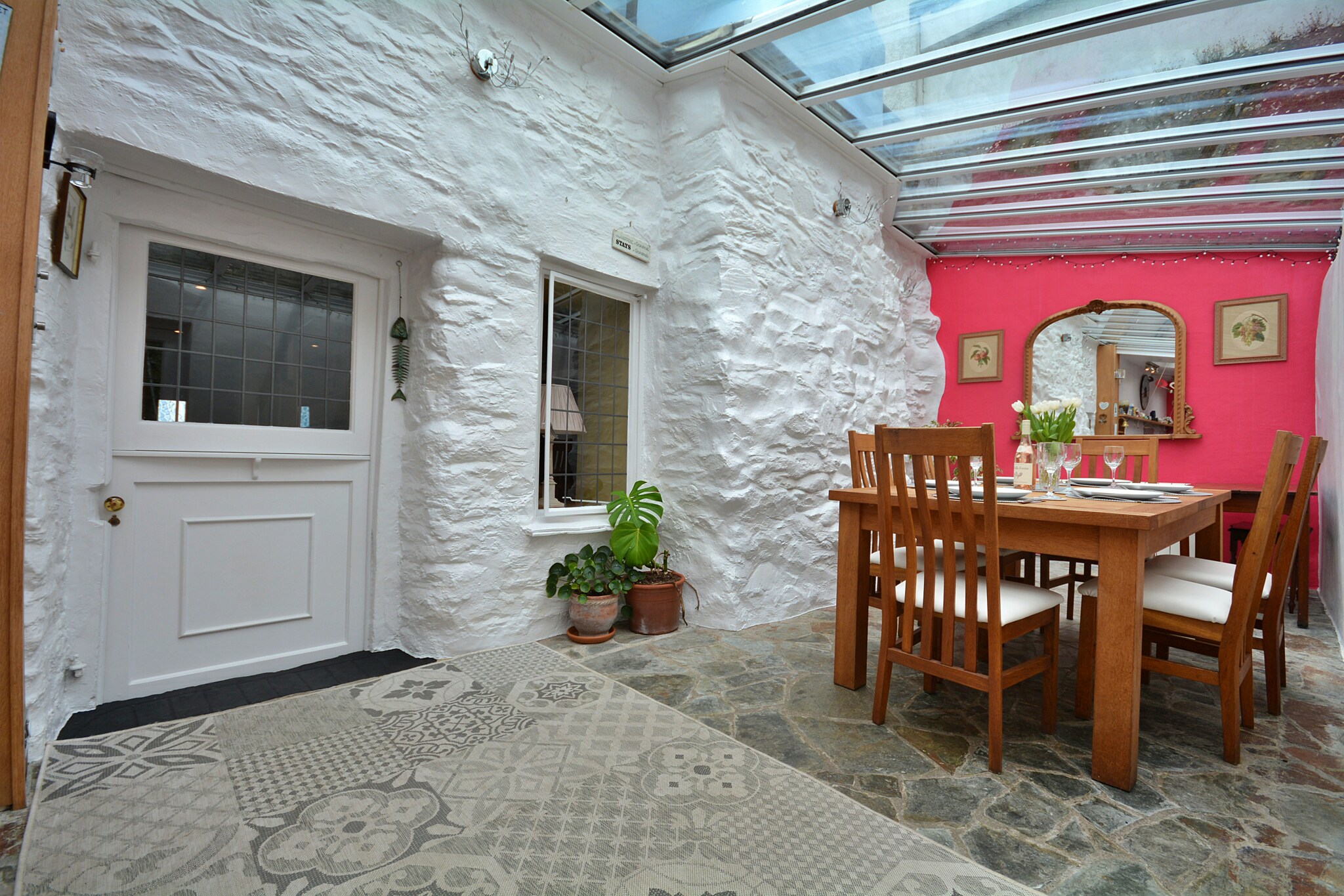 Wedgewood Cottage, Cawsand-Eetkamer