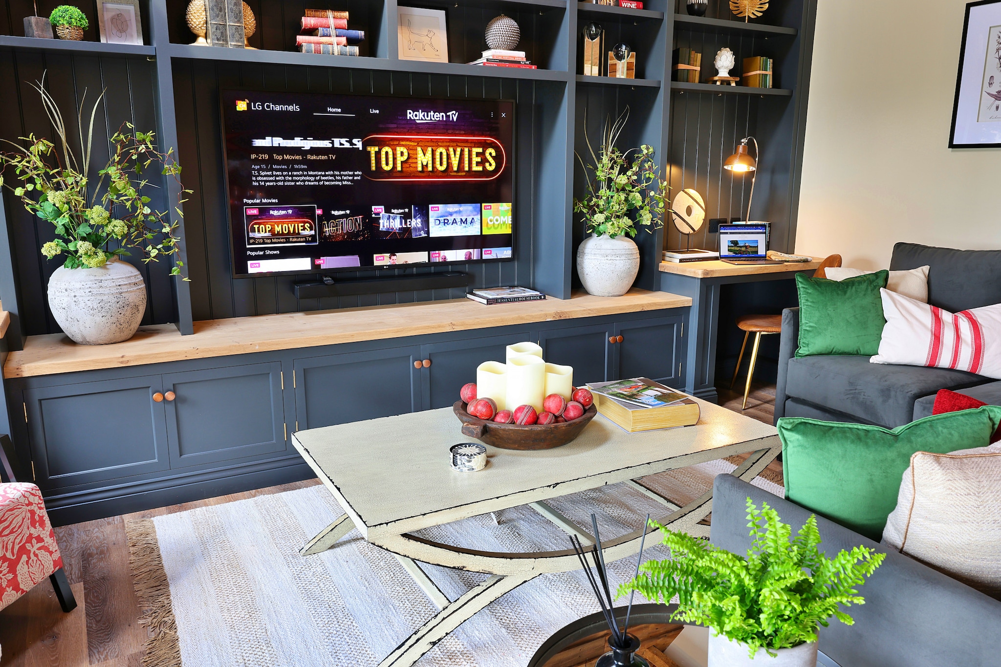 The Coach House-Niet-getagd