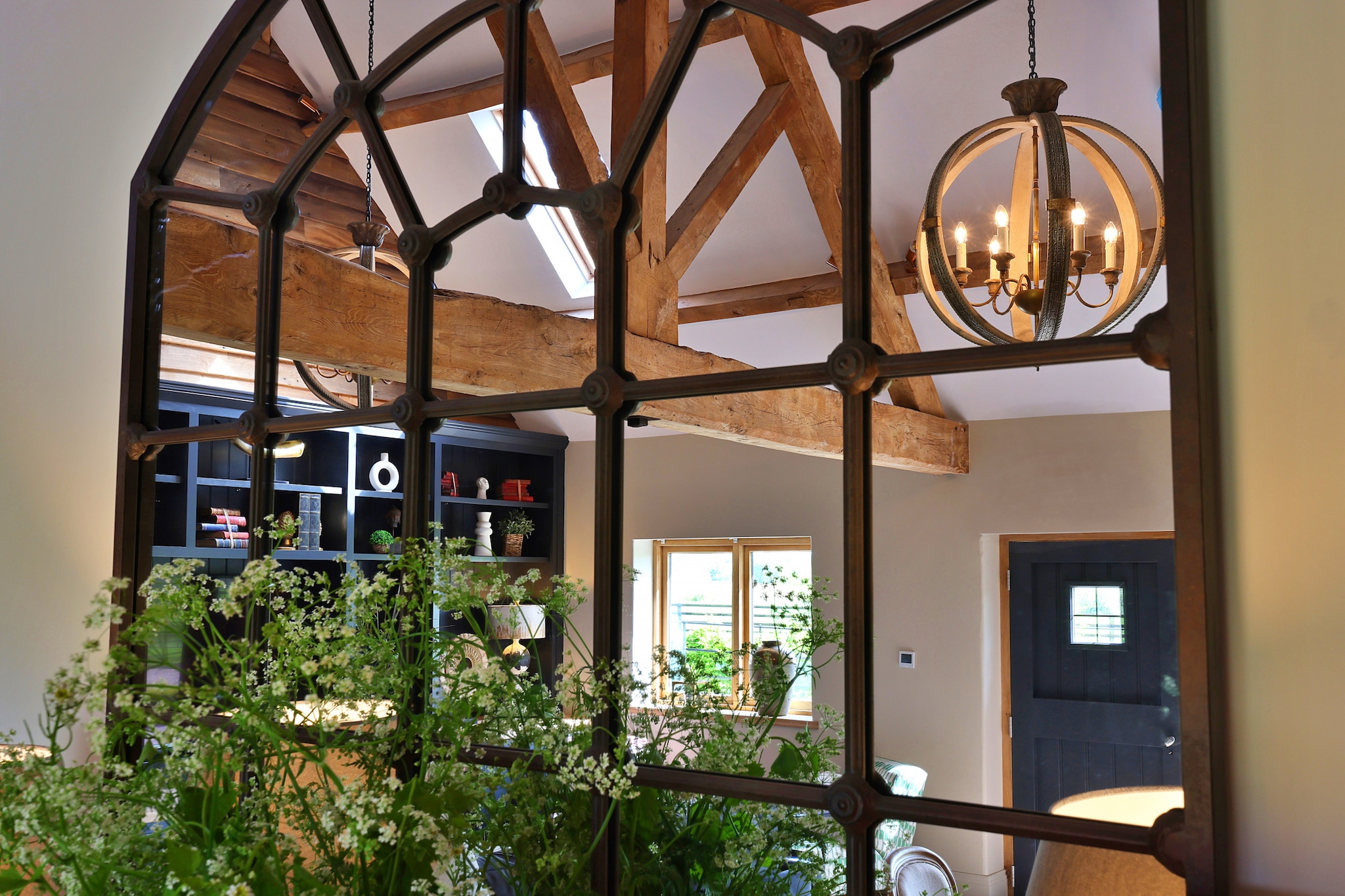 The Coach House-Niet-getagd