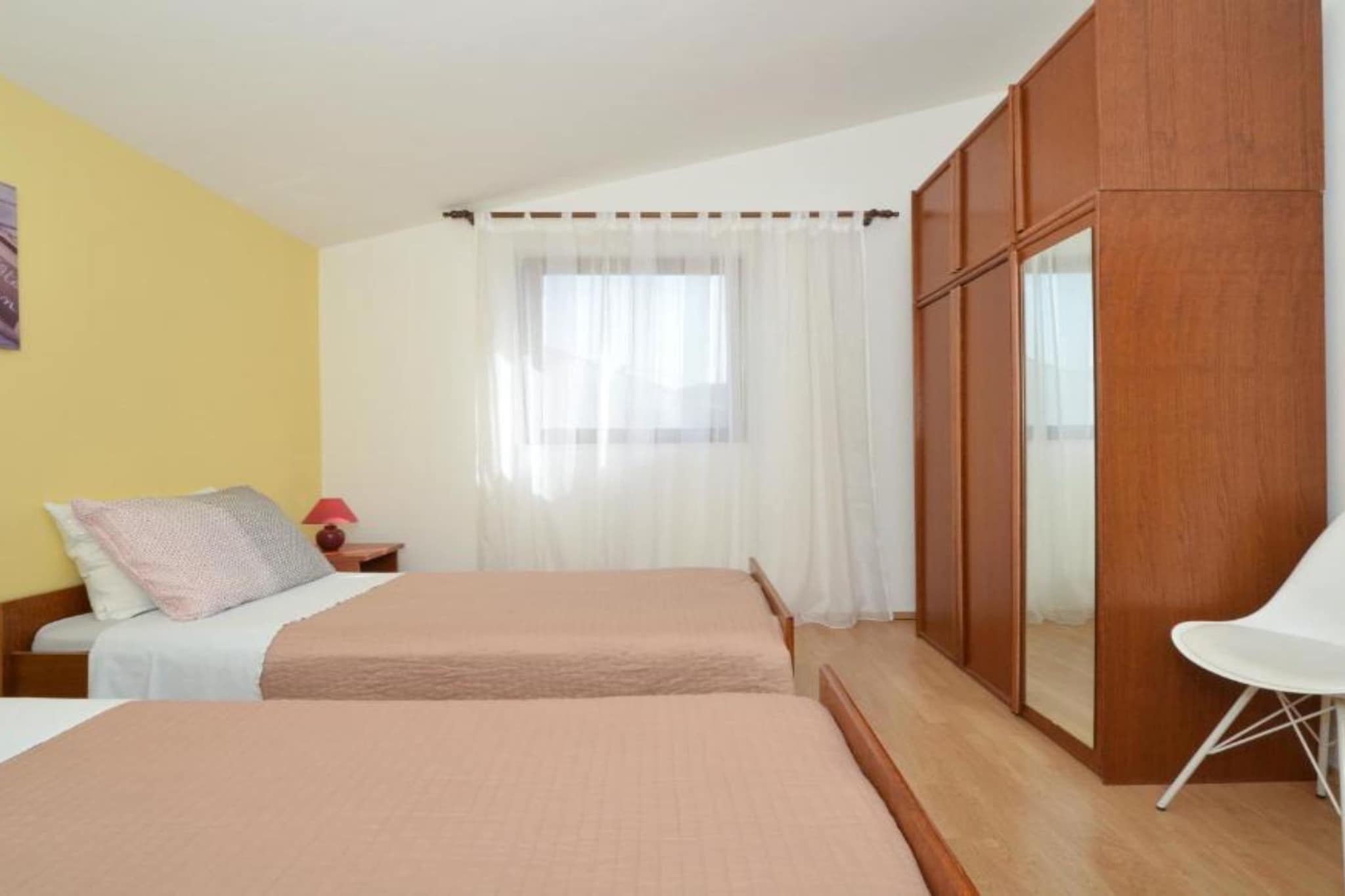 Apartments Nina - Two Bedroom Apartment with Balcony A3-Schlafzimmer