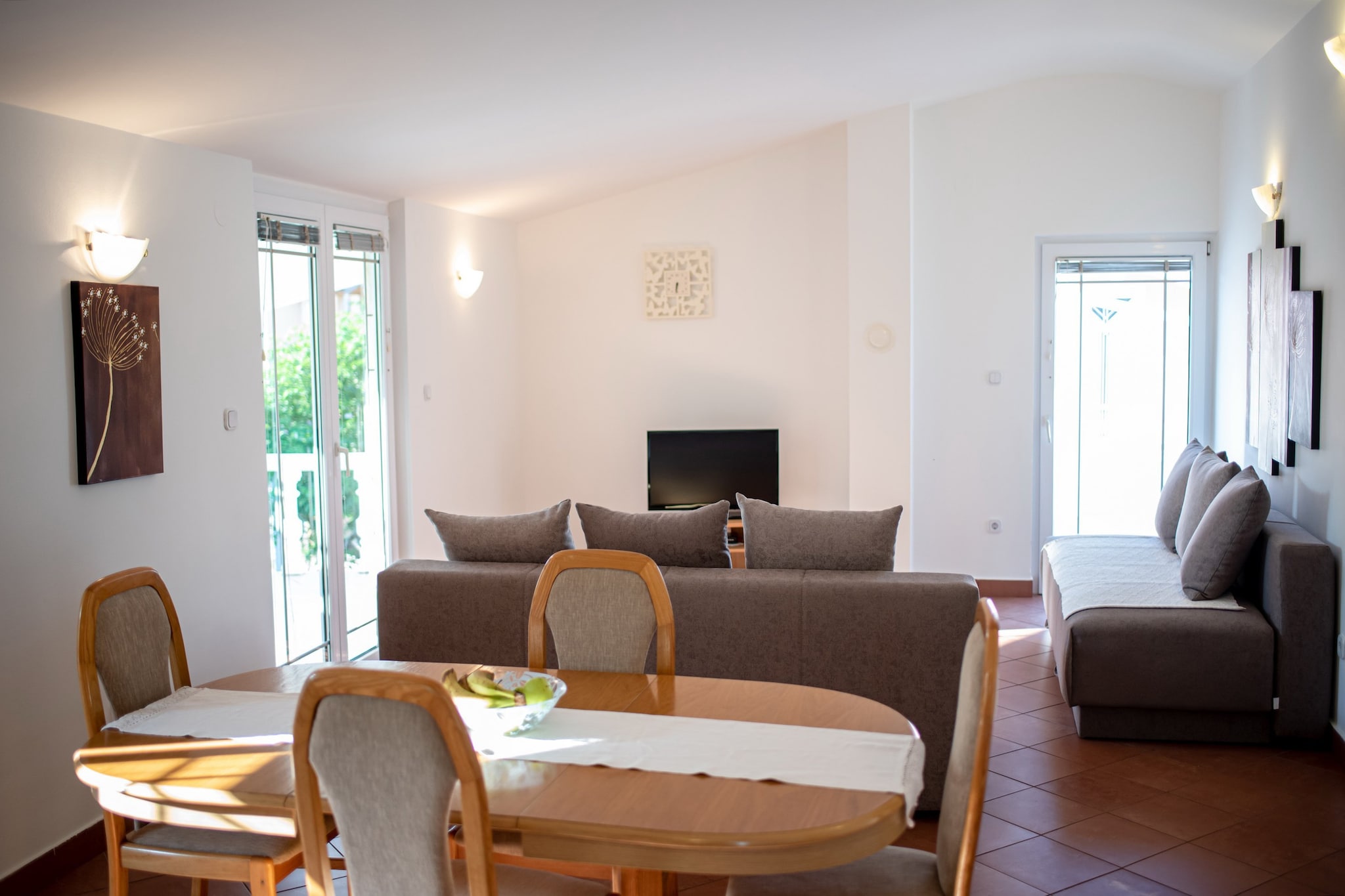 Apartments Ivankovic - Two Bedroom Apartment with Terrace