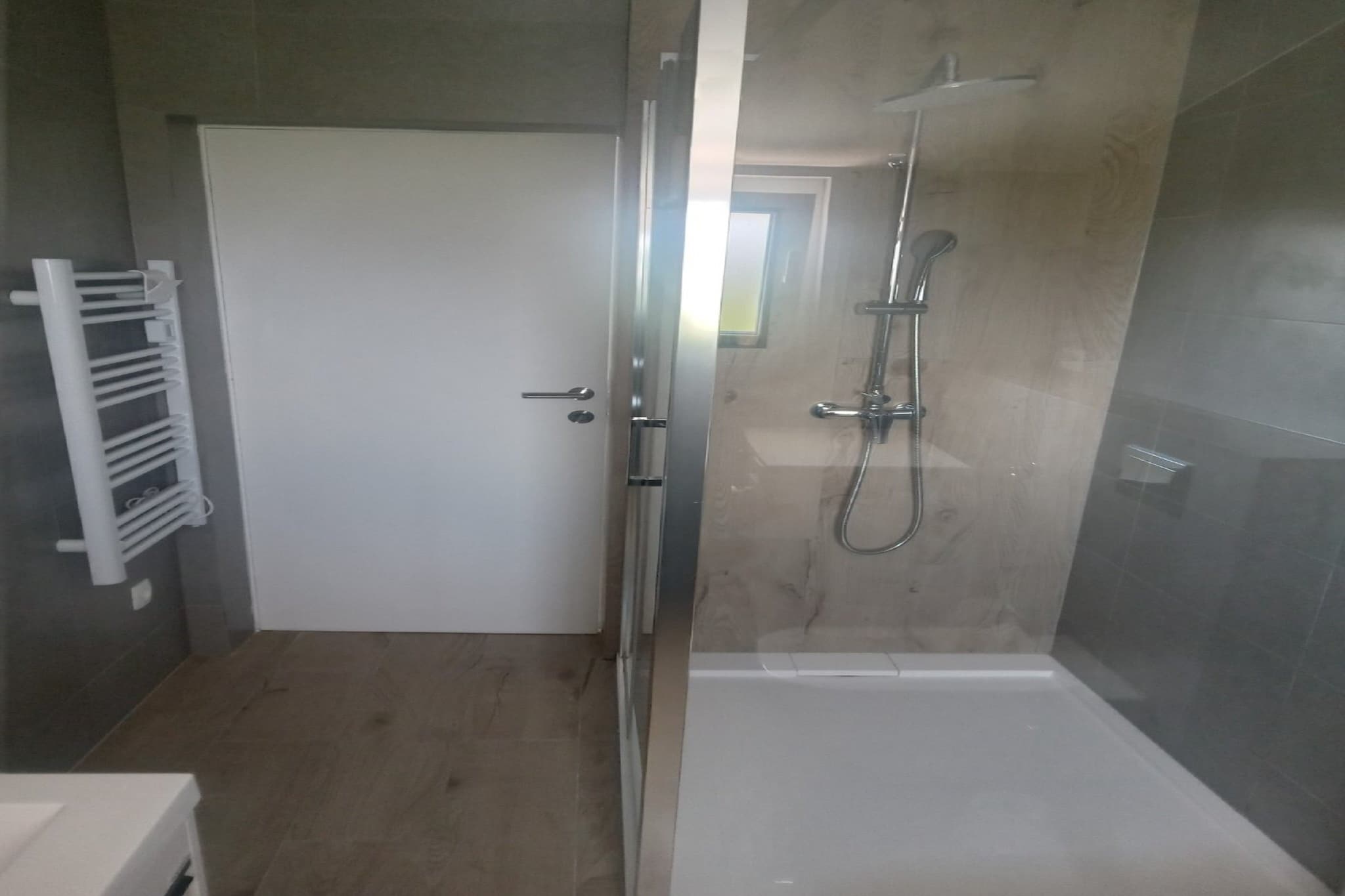 Apartments Ivankovic - Two Bedroom Apartment with Terrace-Salle de bain