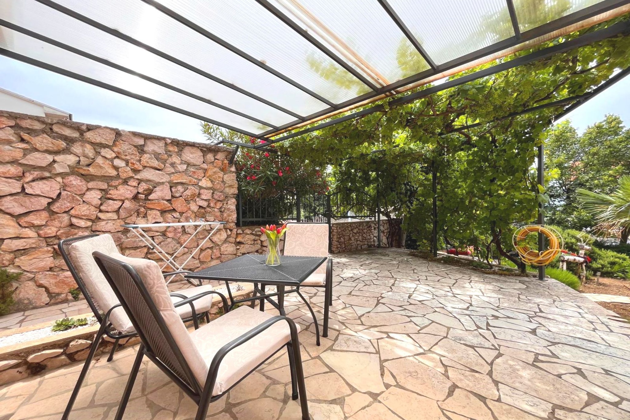 Apartment Butković -  Studio Apartment (A1)-Buitenlucht