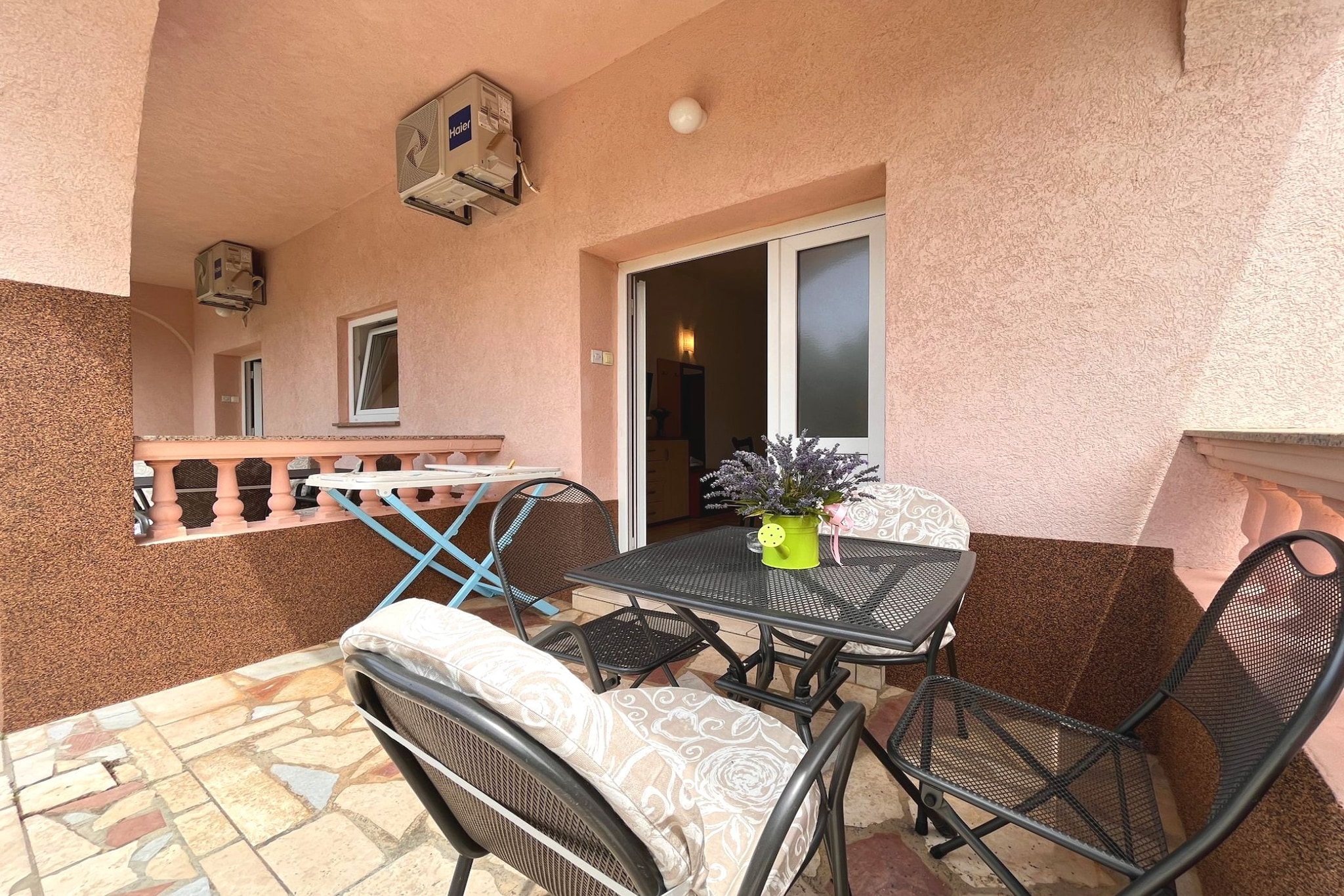 Apartments Butković - One Bedroom Apartment (A2)-Buitenlucht