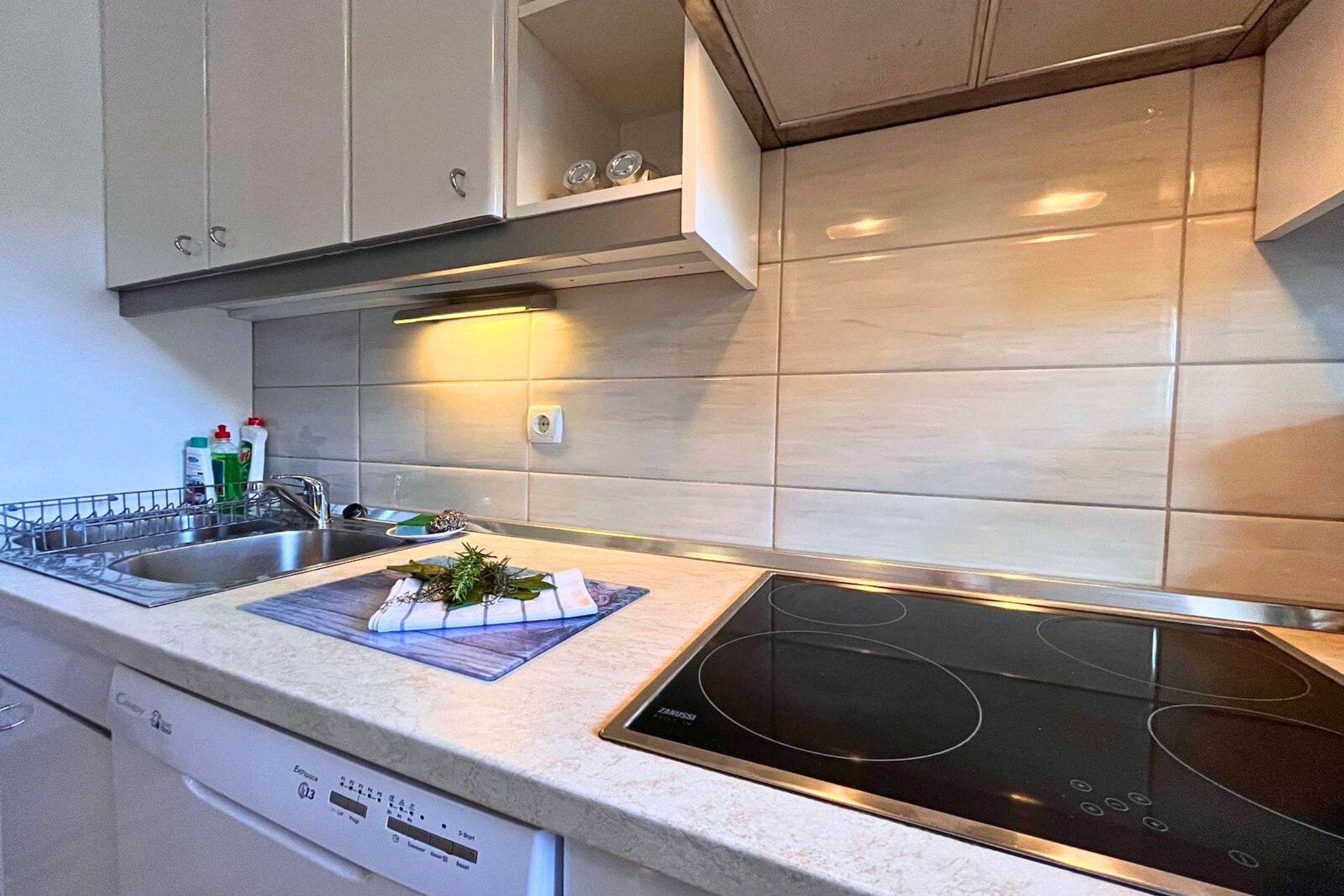 Apartments Butković -  Two Bedroom Apartments (A3)-Keuken
