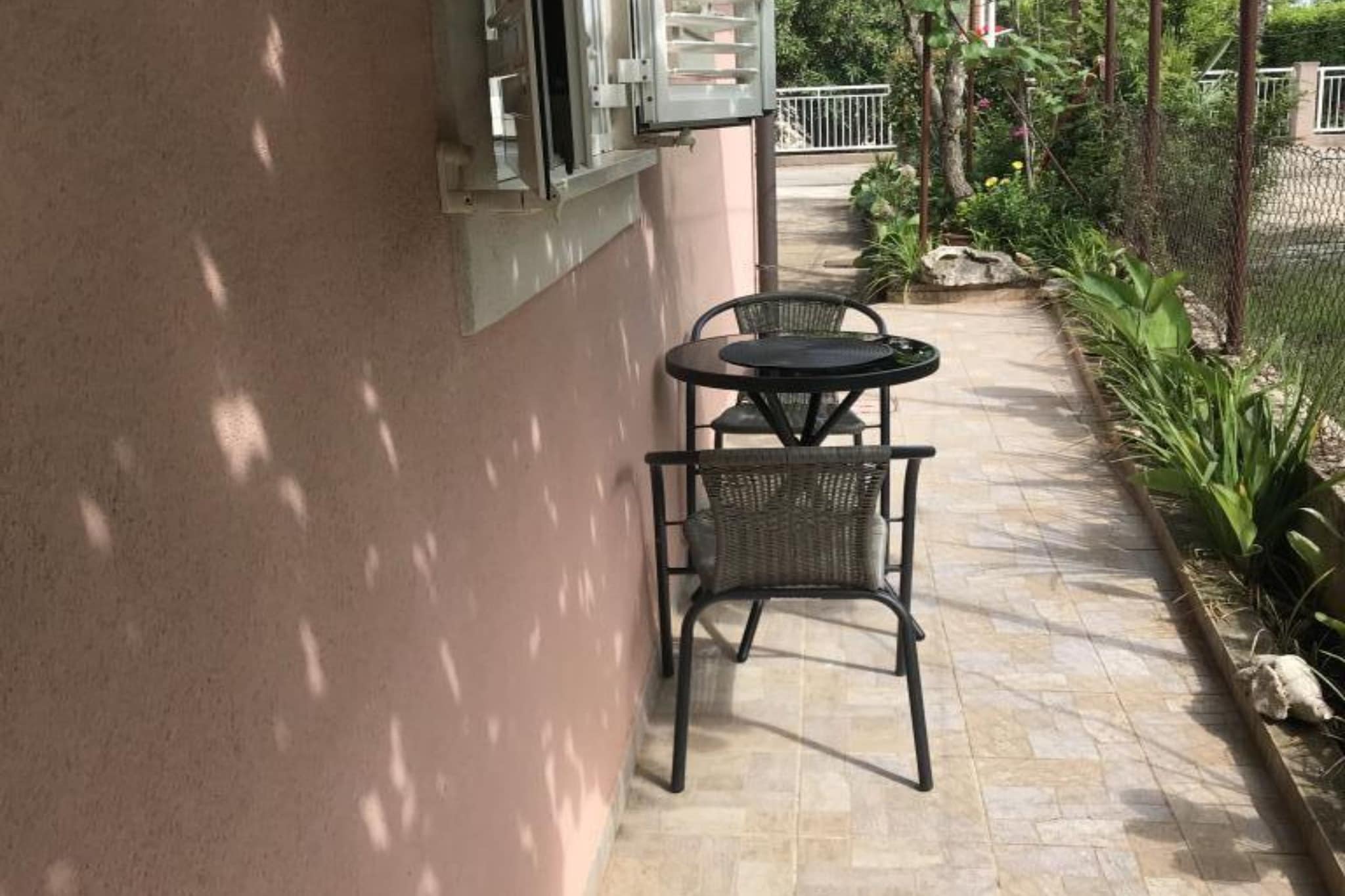 Apartmani Stefanija - Studio With Garden View-Buitenlucht