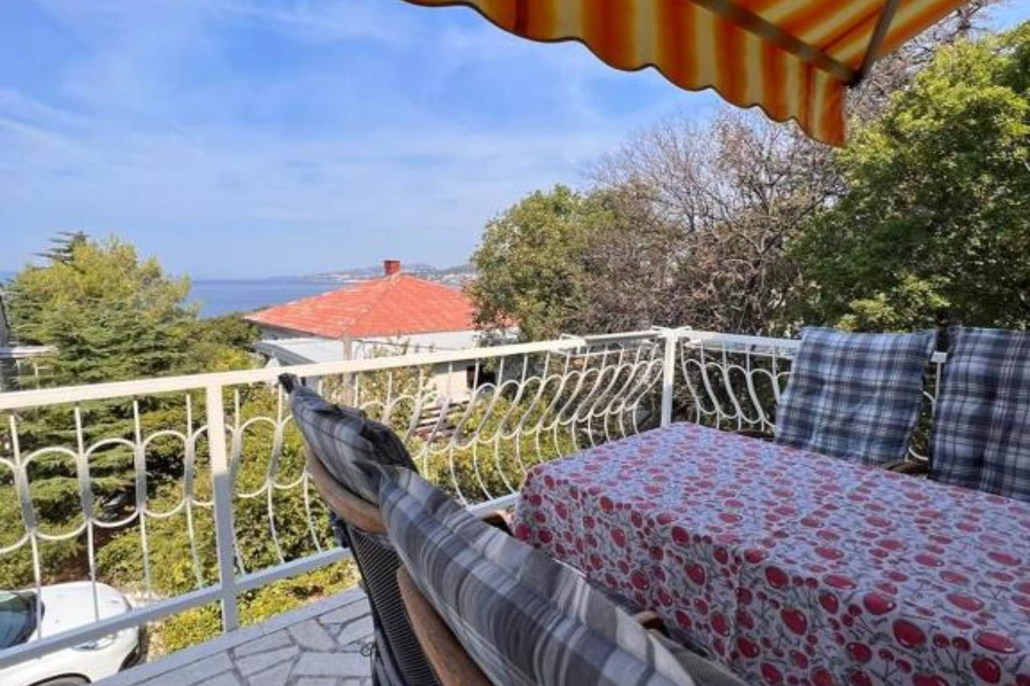 One-Bedroom Apartment With Sea View (A)-Terrasse / balcon
