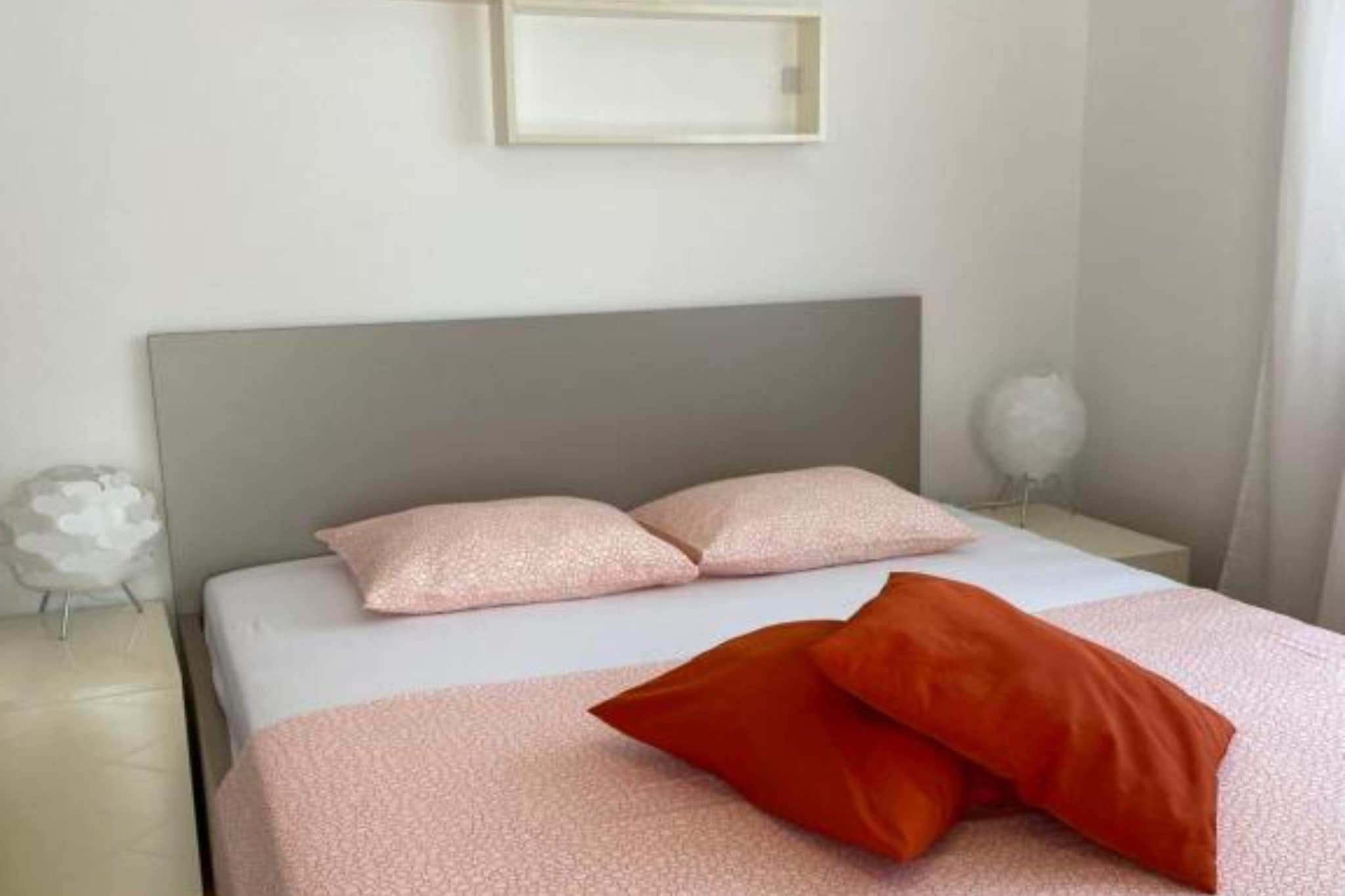 Apartments Lara Rab - Superior Studio Apartment with Balcony-Chambre