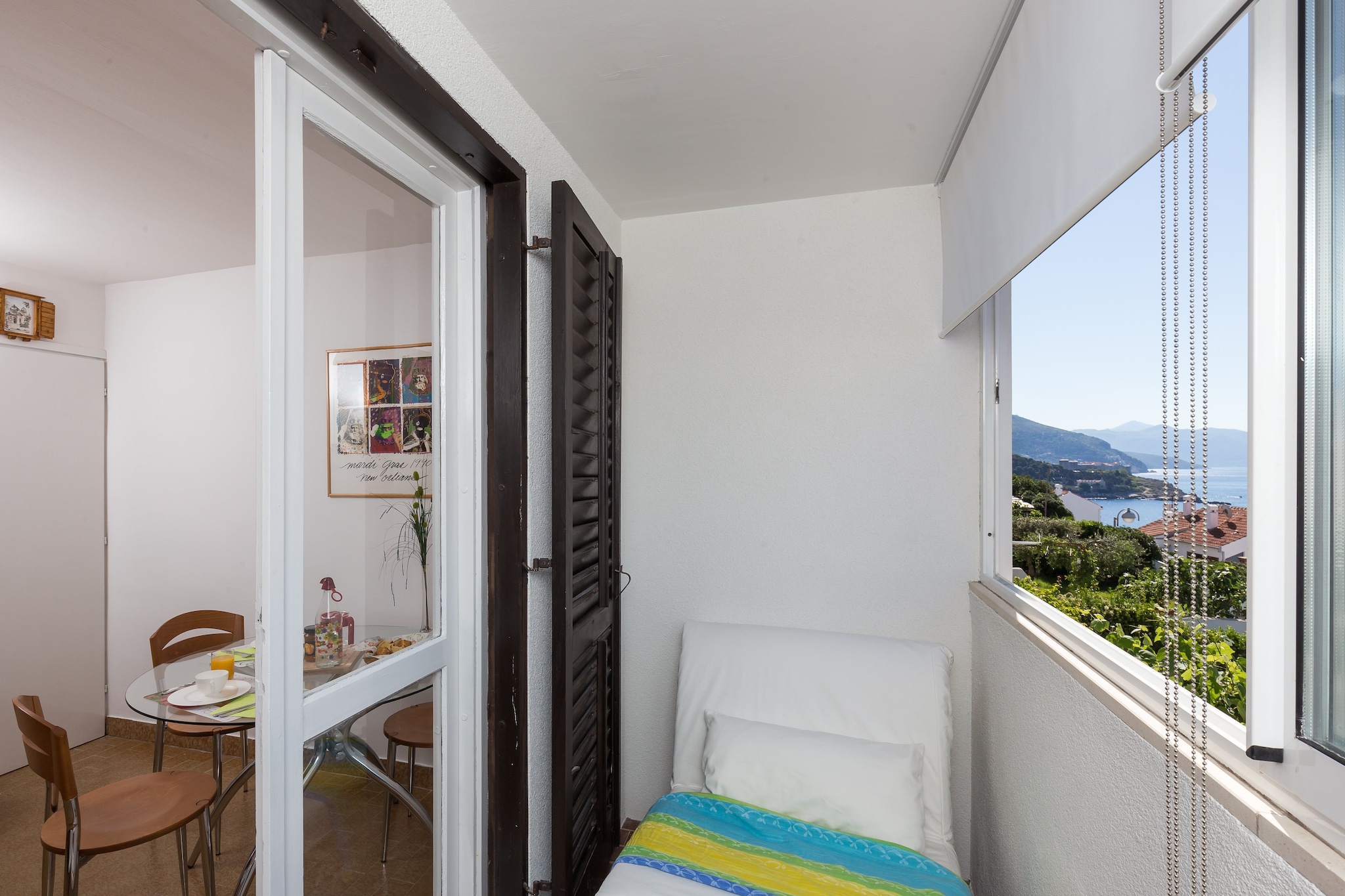 Apartment Nana-One Bedroom Apartment with Loggia and Sea View-Terrassenbalkon