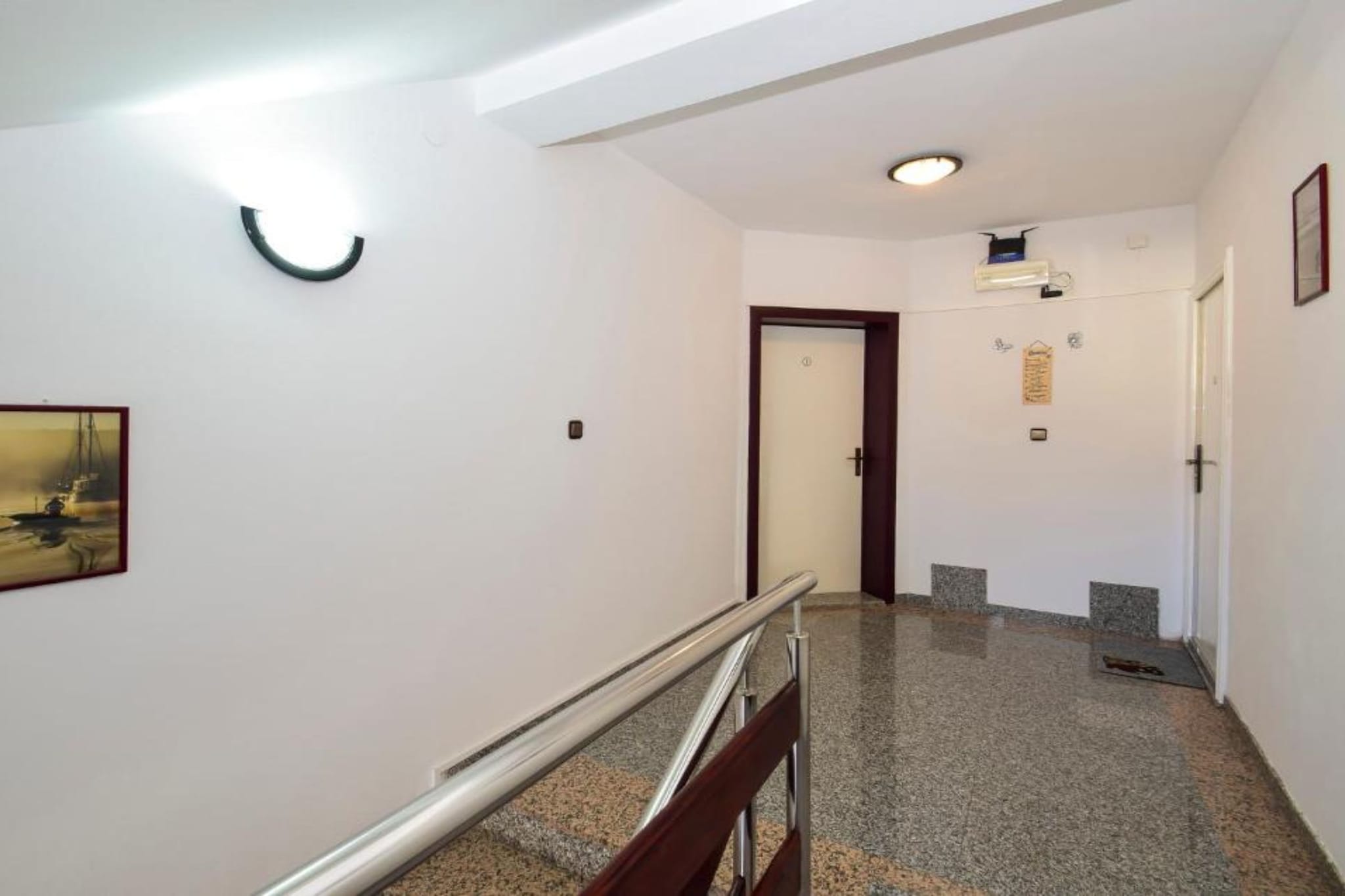Villa Sanja - One Bedroom Apartment with Balcony and Sea View 3-Eetkamer