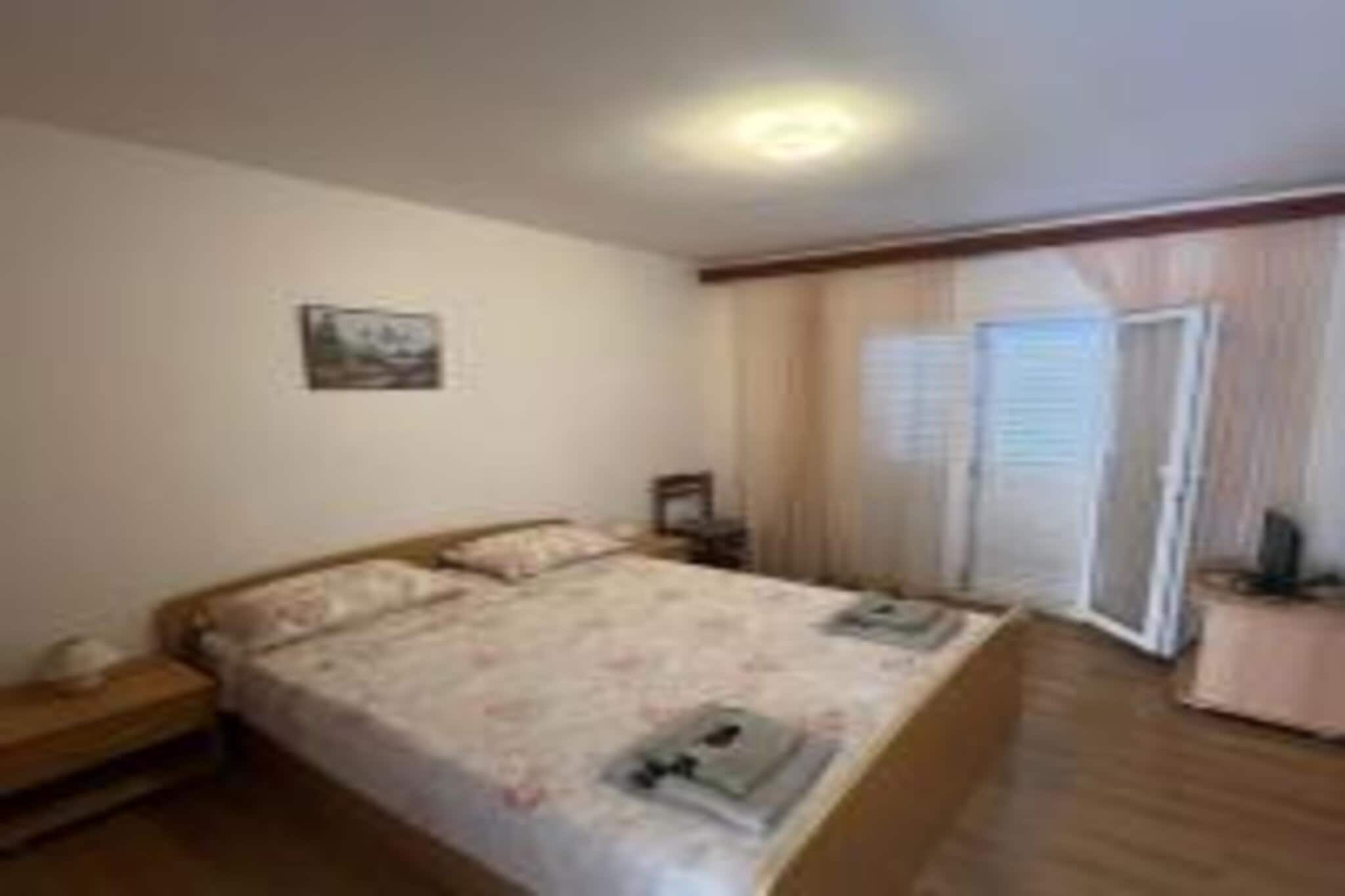 Apartments Bleuš - One Bedroom Apartment with Balcony and See View 1-Schlafzimmer