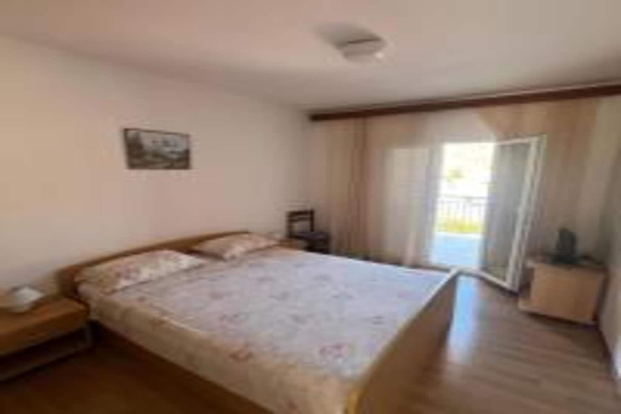 Apartments Bleuš - One Bedroom Apartment with Balcony and See View 1-Schlafzimmer