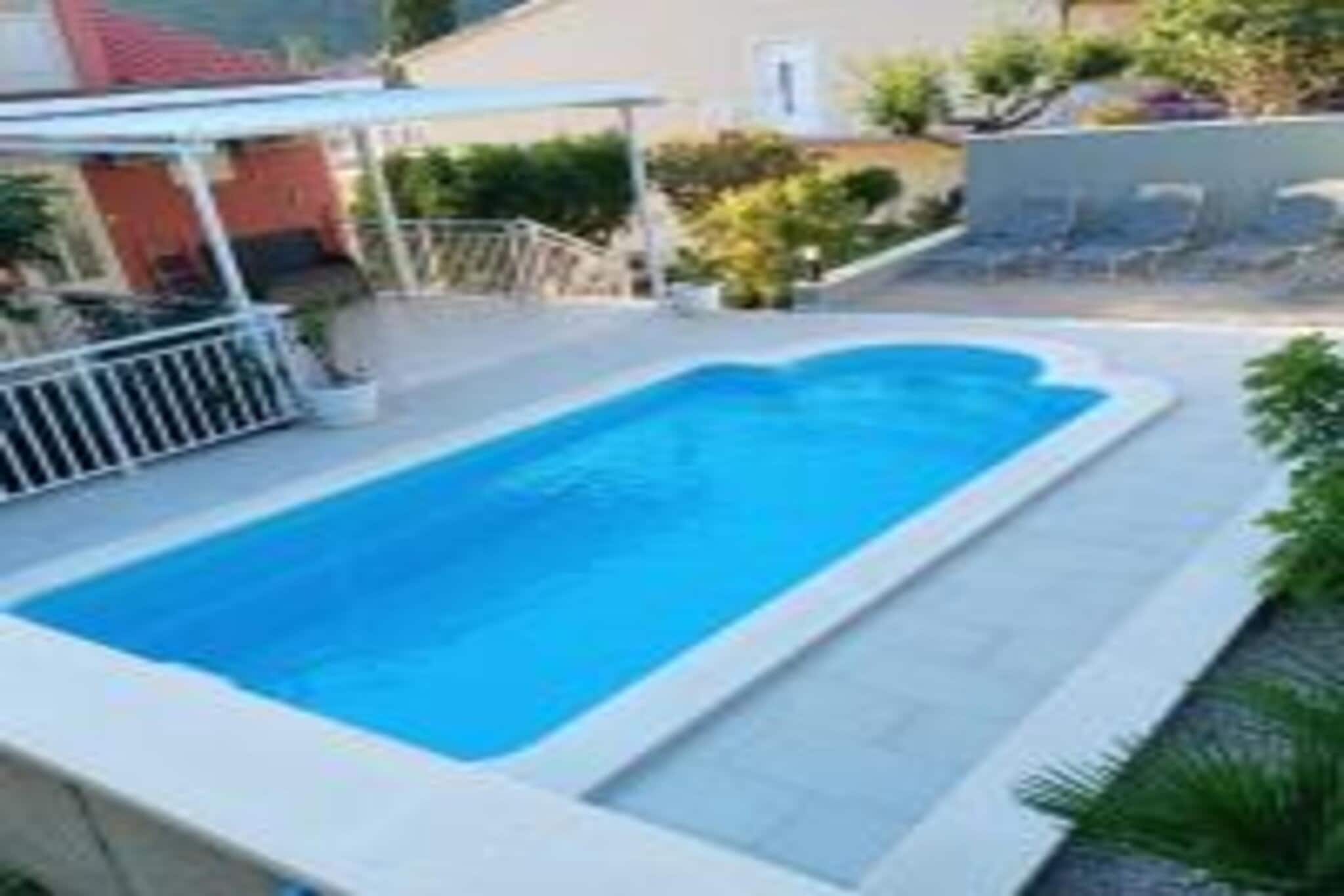 Apartments Bleuš - One Bedroom Apartment with Balcony and See View 2-Schwimmbad