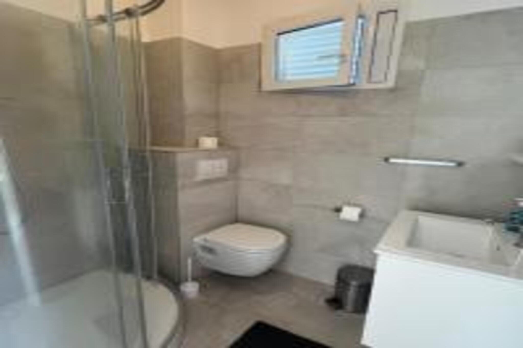 Apartments Bleuš - One Bedroom Apartment with Balcony and See View 3-Badezimmer