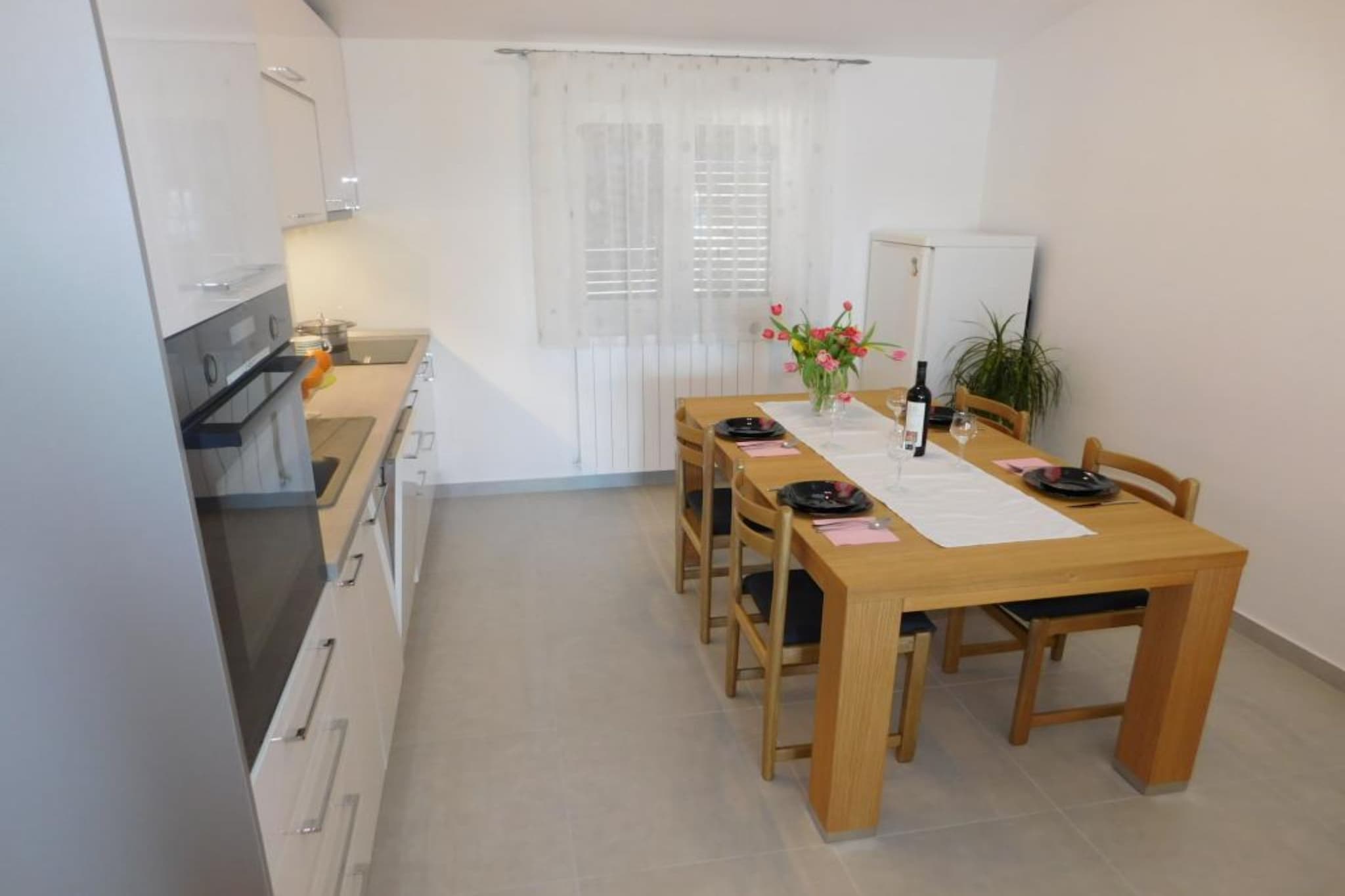 Apartments Roščić -  Superior Two Bedroom Apartment with Balcony and Sea View-Kitchen