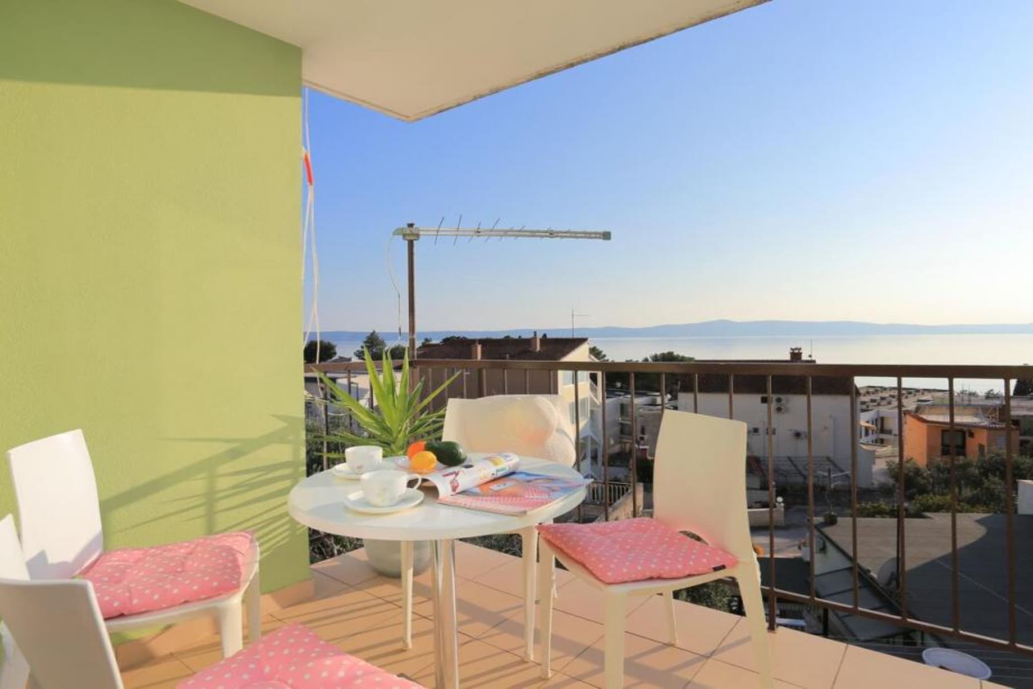 Apartments Roščić -  Classic Two Bedroom Apartment with Balcony and Sea View-Terrace balcony