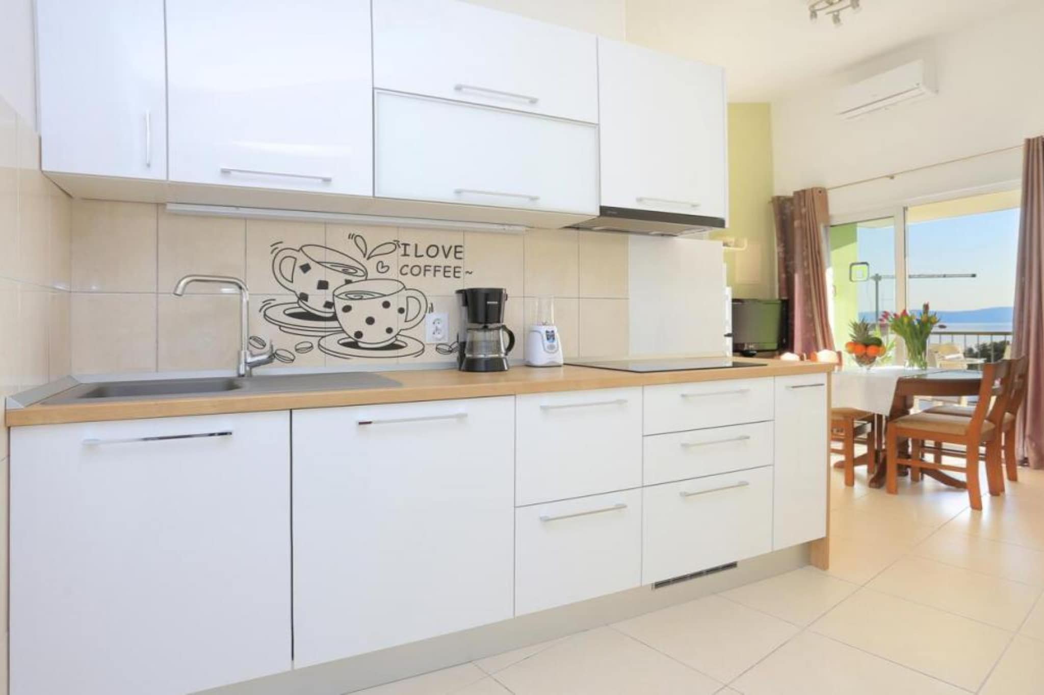 Apartments Roščić -  Classic Two Bedroom Apartment with Balcony and Sea View-Kitchen